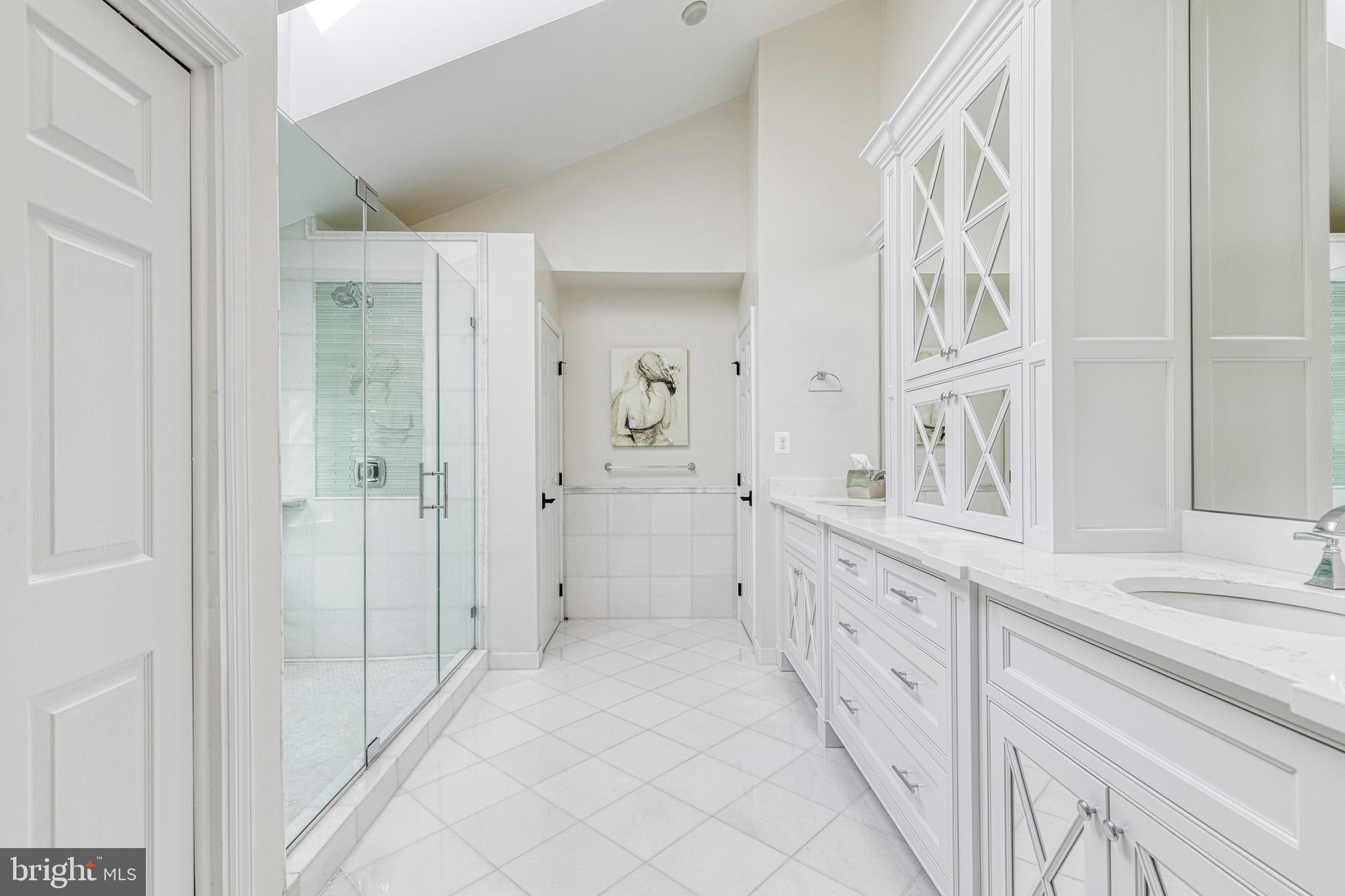 PEBBLE CREEK - Residential