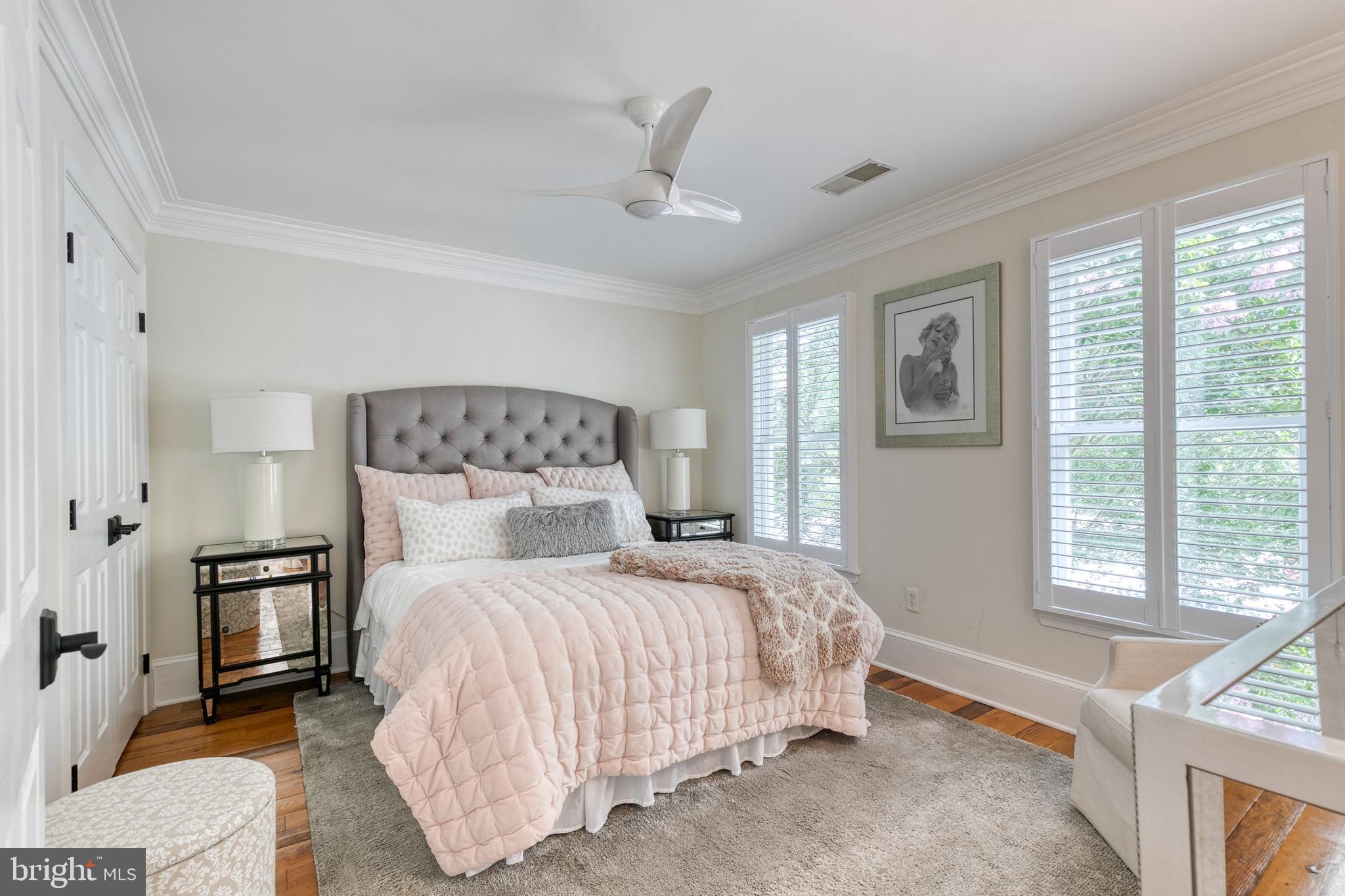 PEBBLE CREEK - Residential