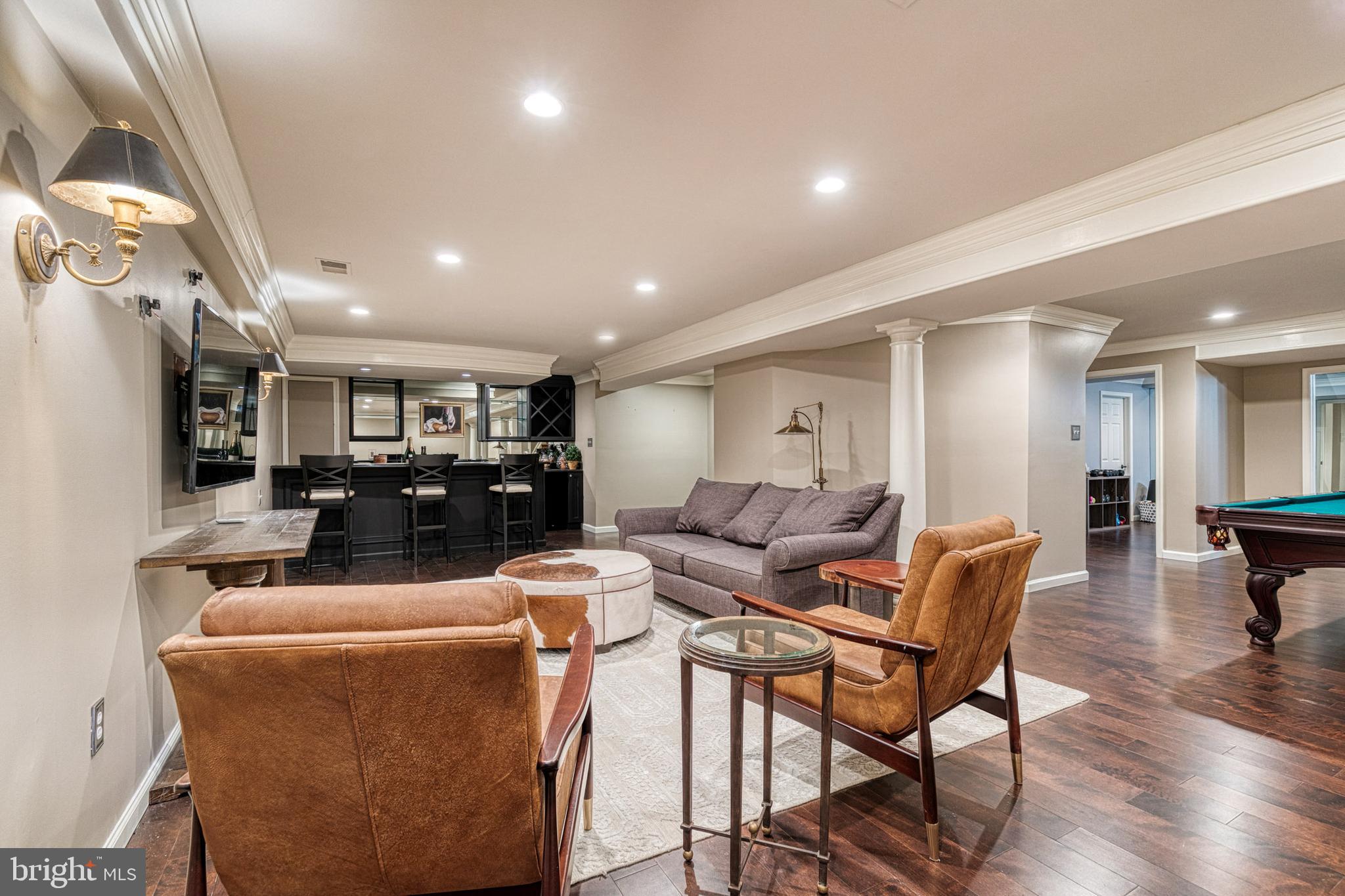 PEBBLE CREEK - Residential