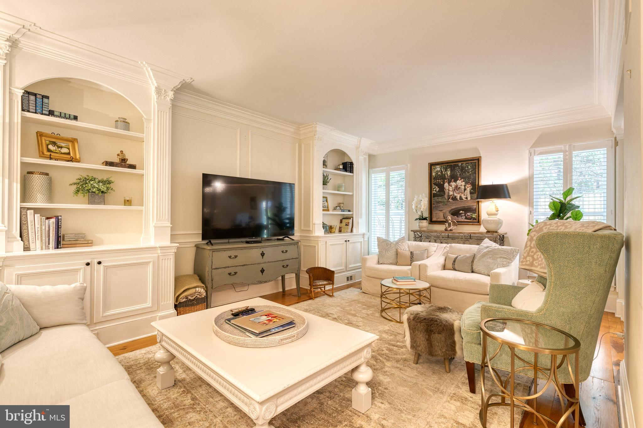 PEBBLE CREEK - Residential