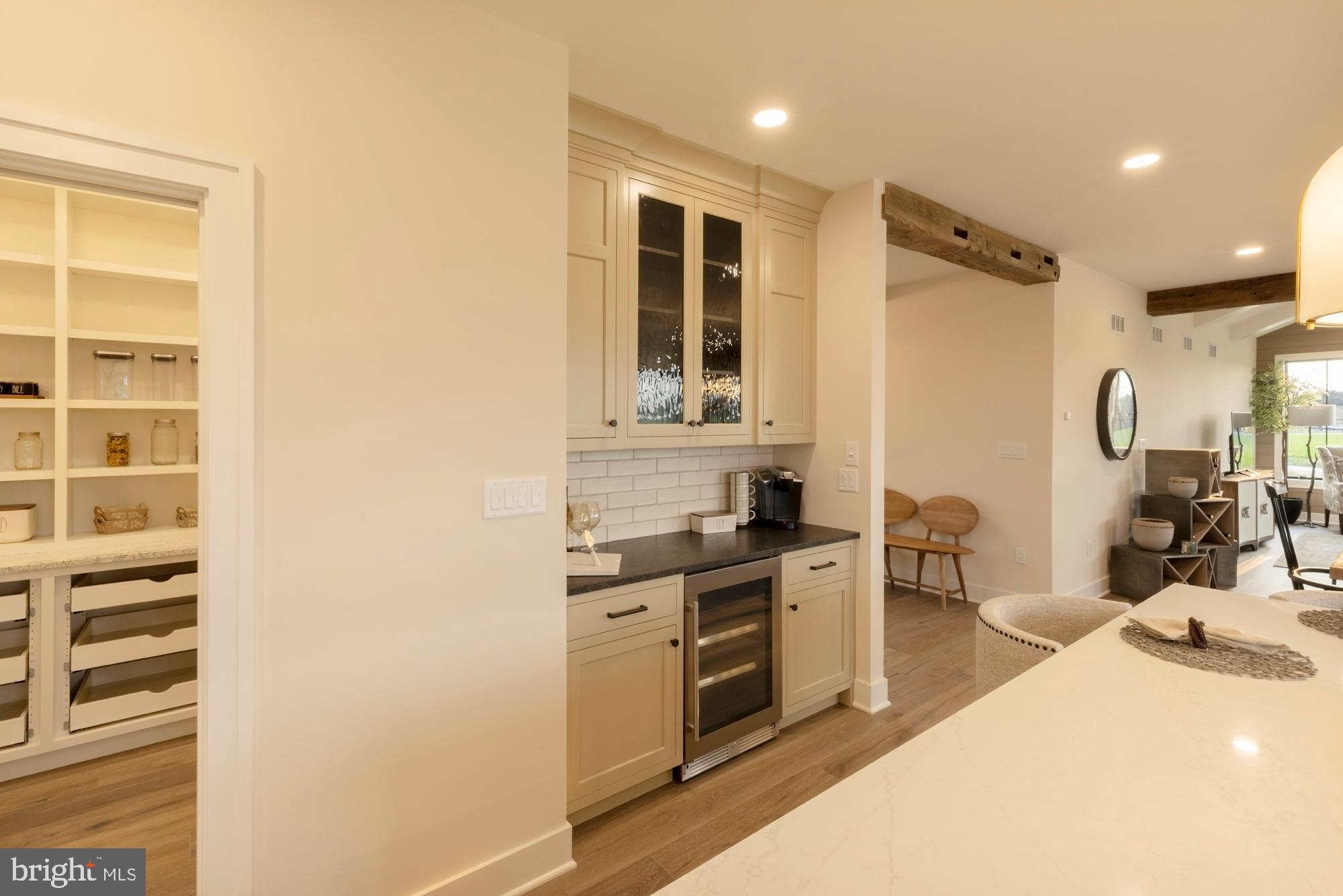 FARM CREST - Residential