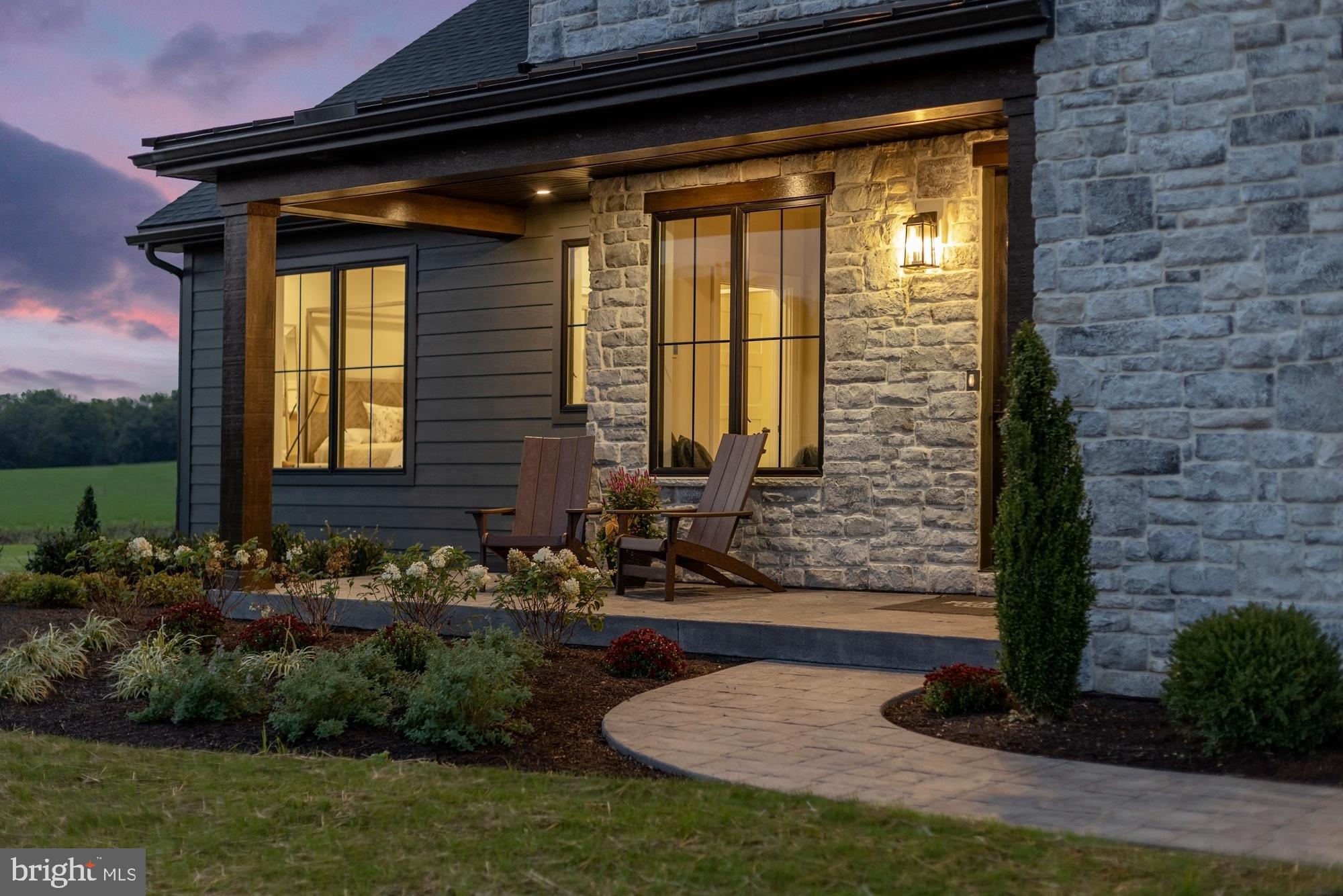 FARM CREST - Residential