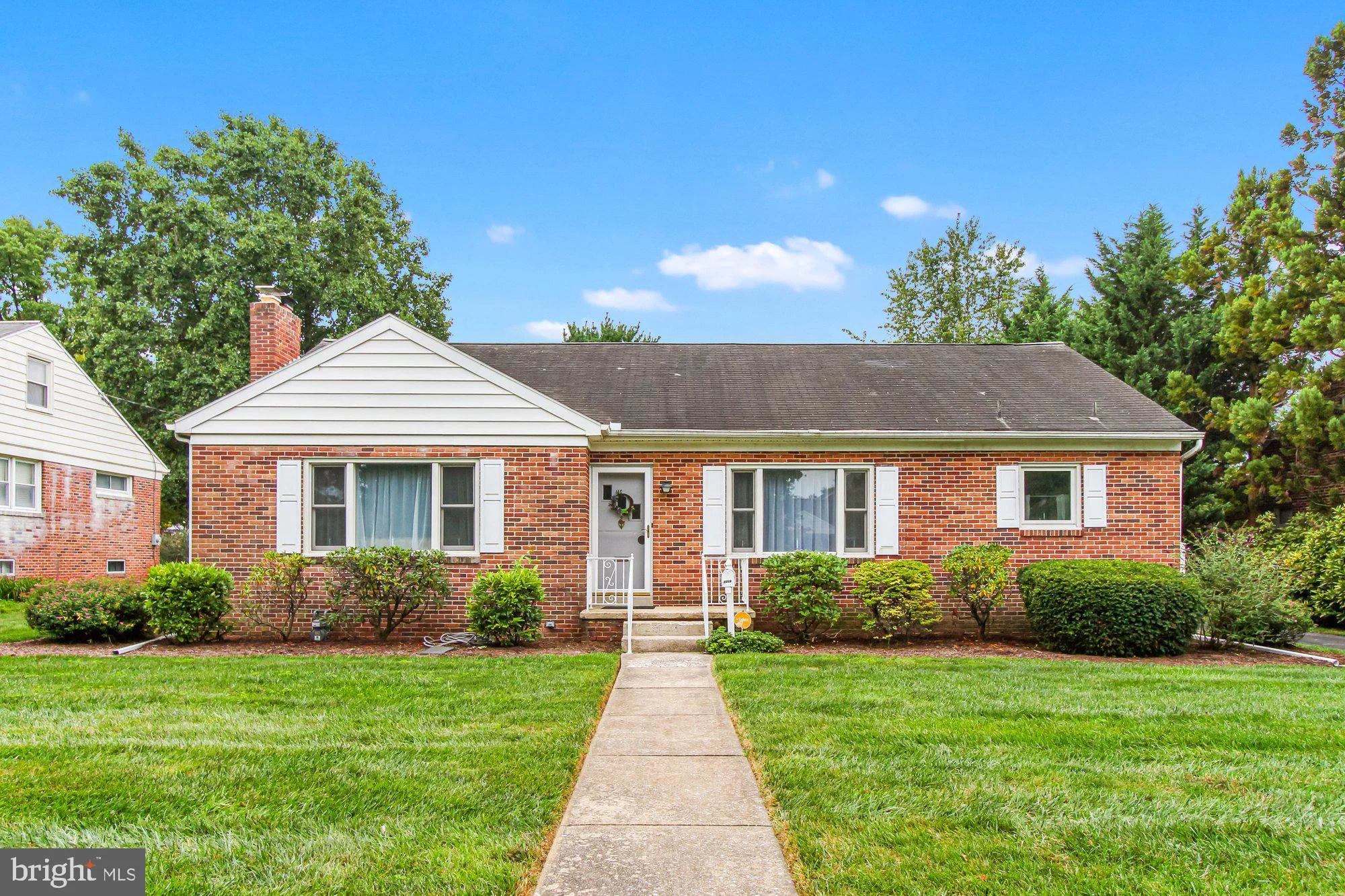 2216 Eastern Boulevard, York, PA 17402