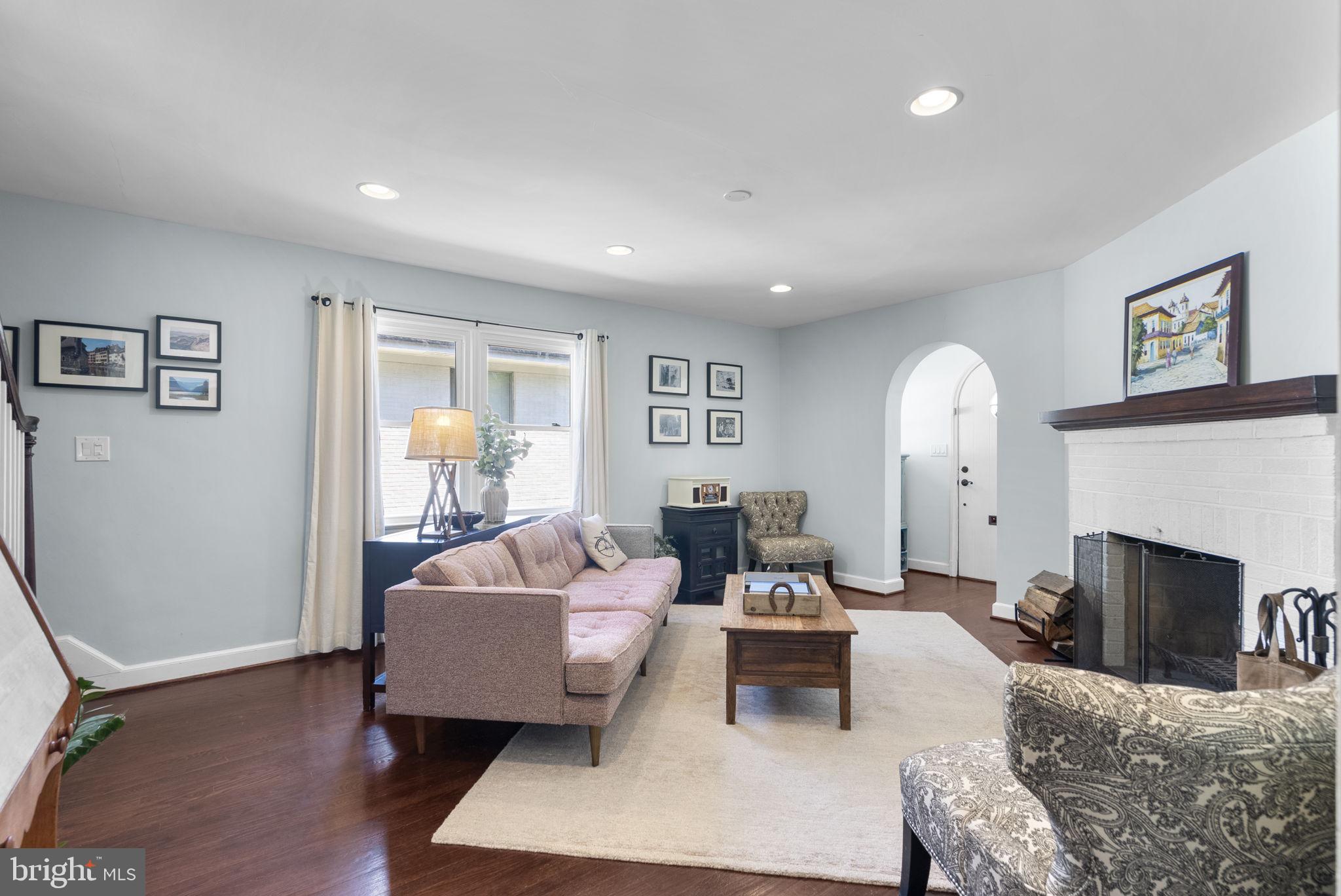INDIAN SPRING - Residential