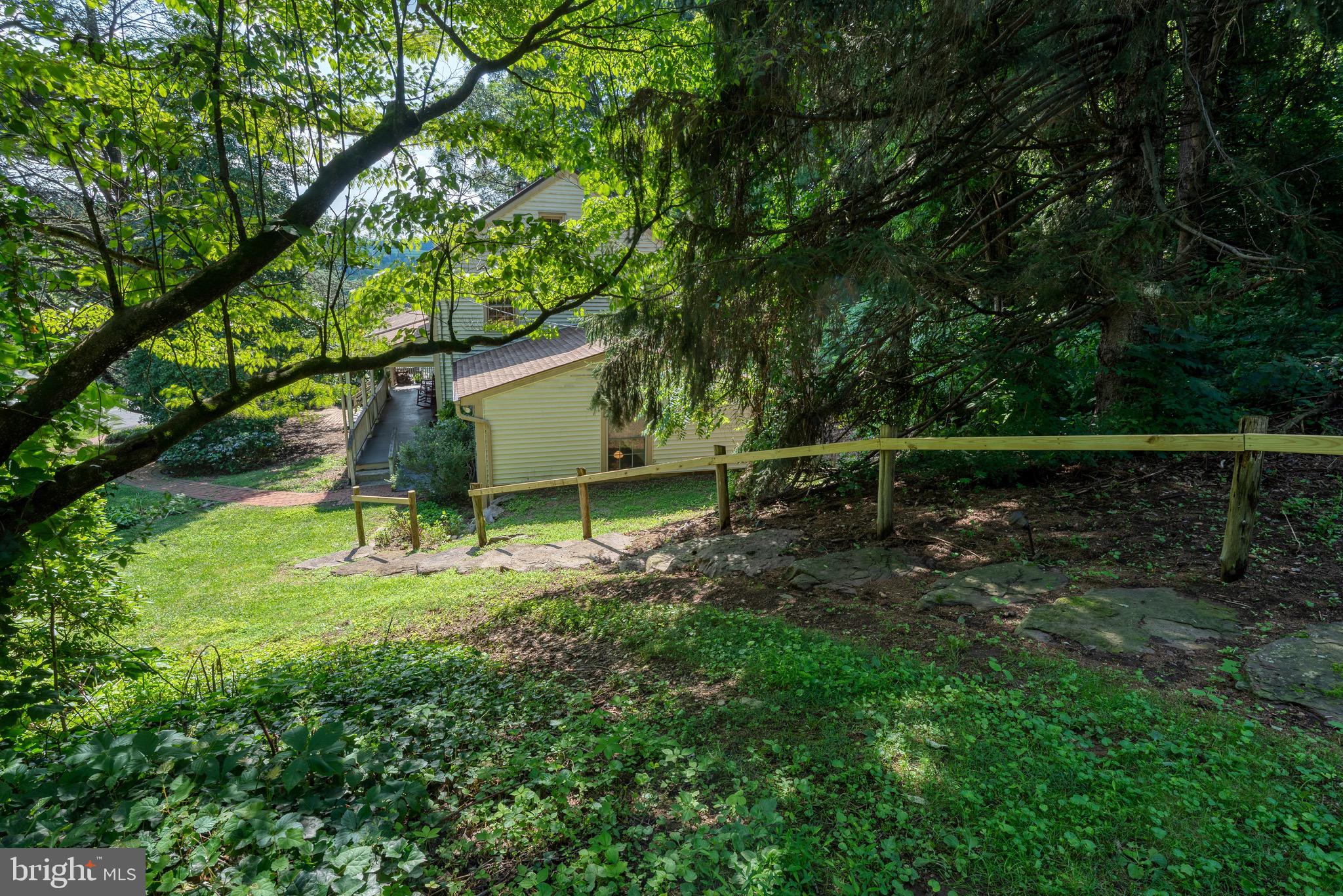 WHITE OAK - Residential