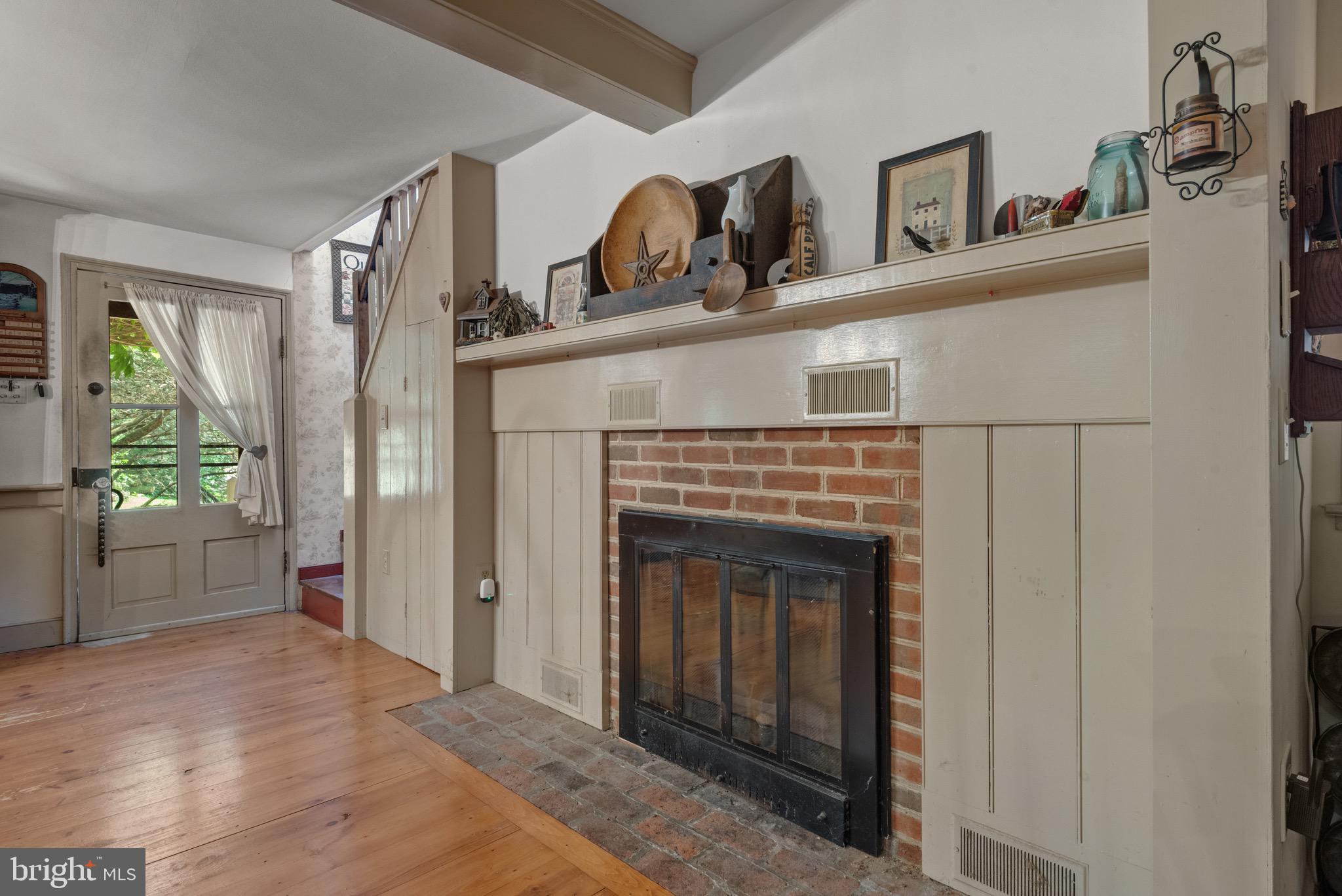 WHITE OAK - Residential