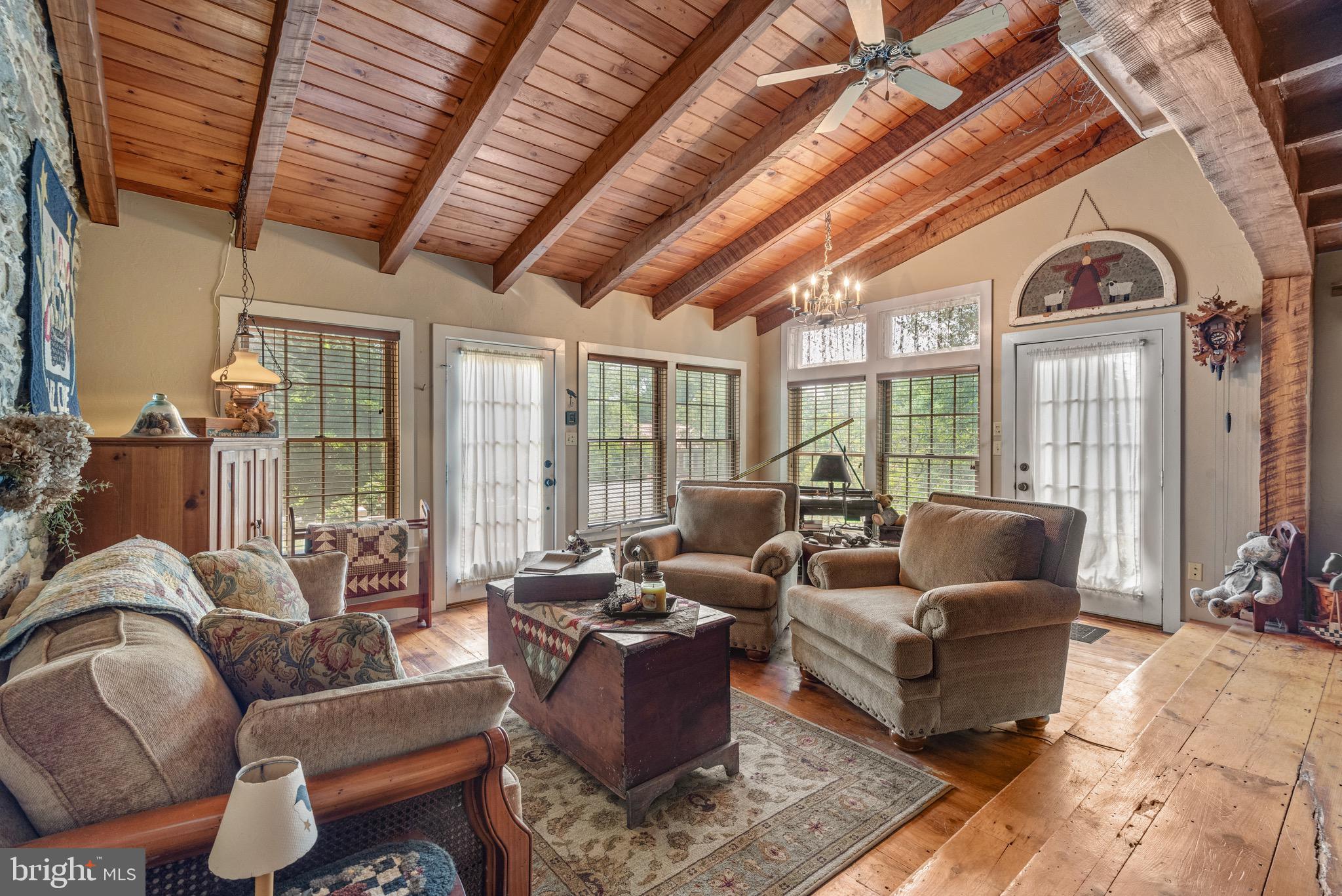 WHITE OAK - Residential