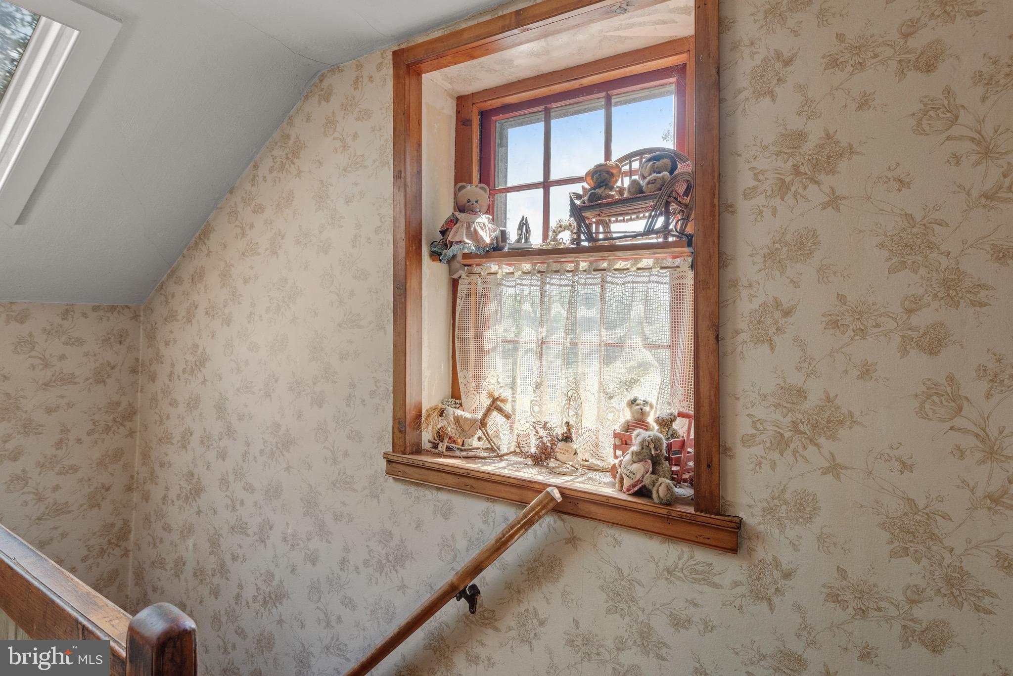 WHITE OAK - Residential