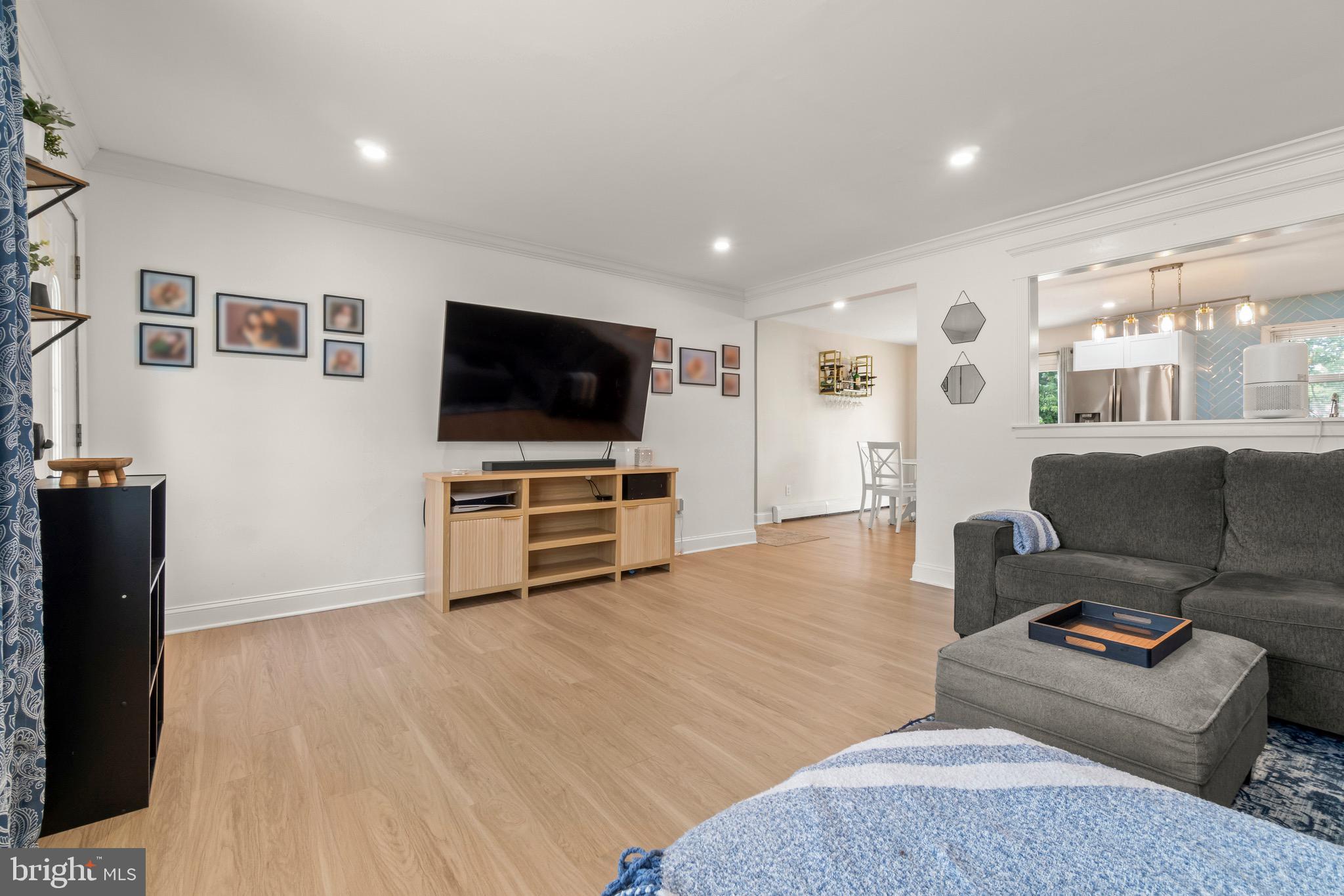 807 MARKET AVE