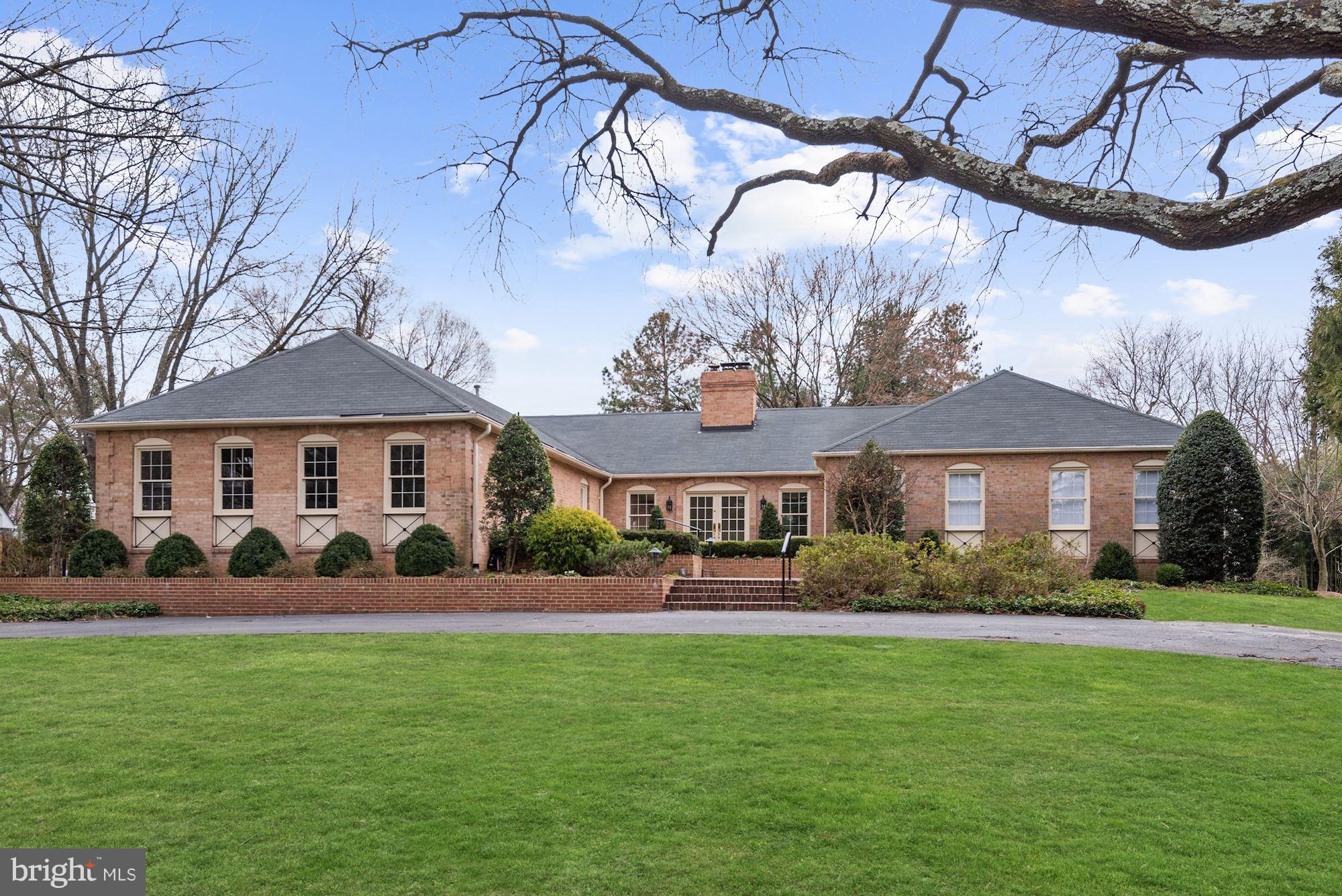 WOODHAVEN - Residential