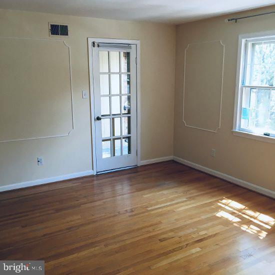 STONEHURST - Residential Lease