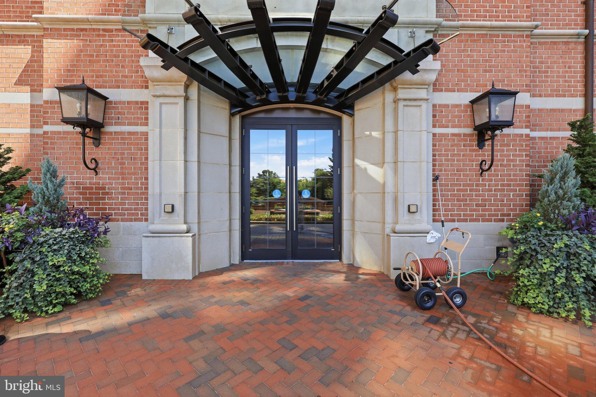 11710 OLD GEORGETOWN 327