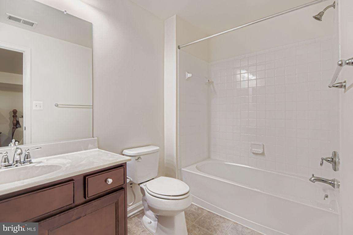 GRANTLEIGH STATION - Residential