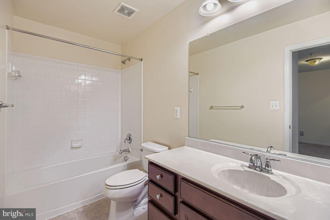 GRANTLEIGH STATION - Residential