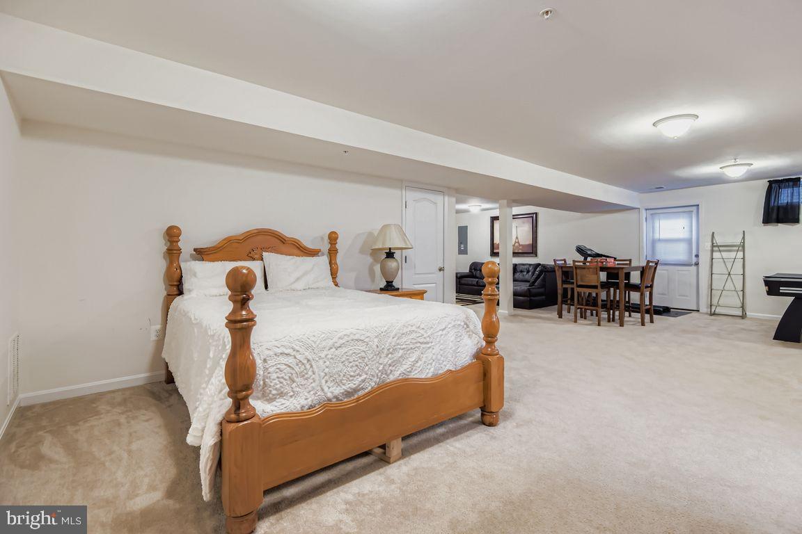 GRANTLEIGH STATION - Residential