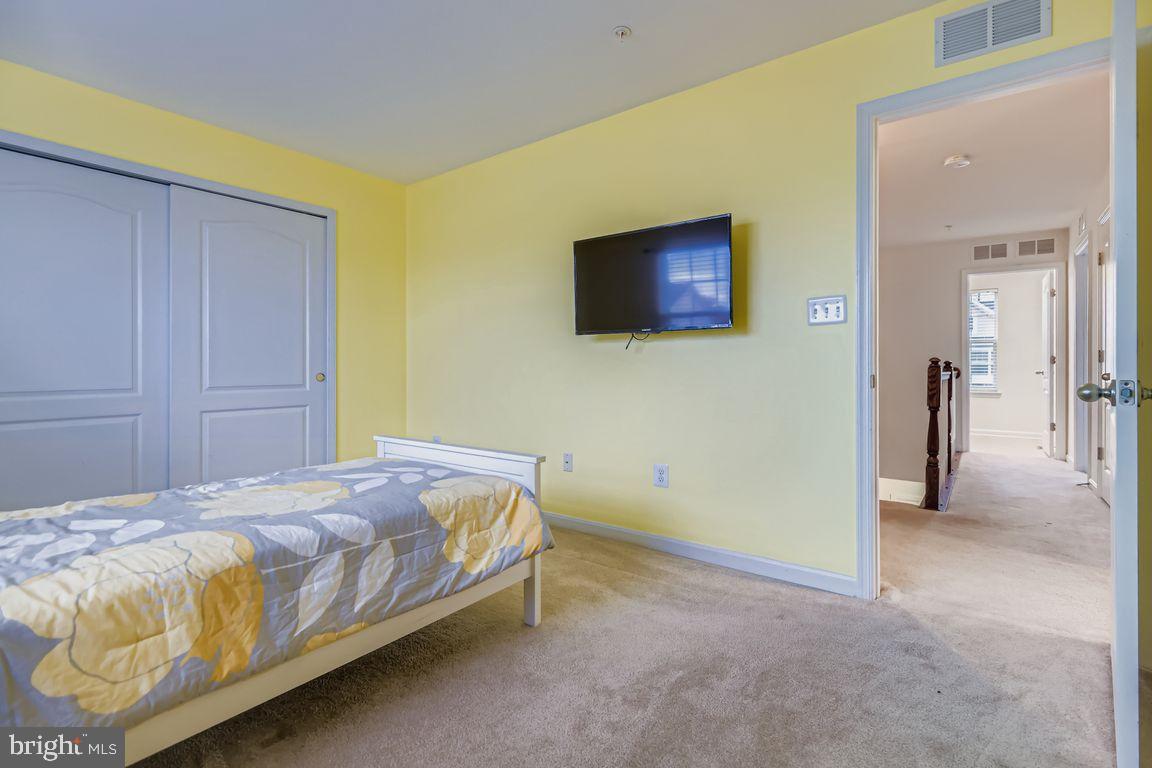 GRANTLEIGH STATION - Residential