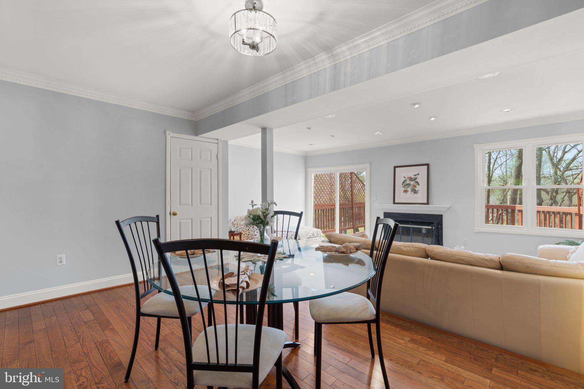 COLLEGE VIEW - Residential