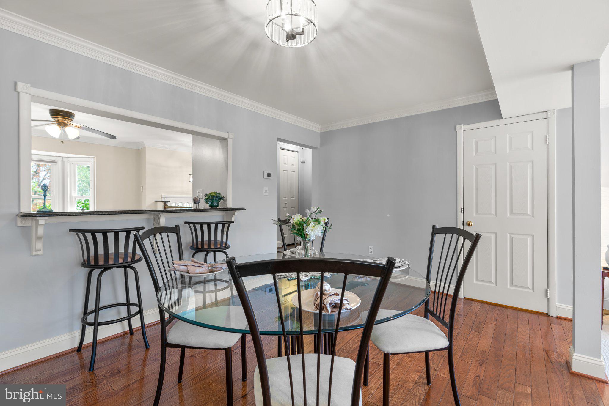 COLLEGE VIEW - Residential