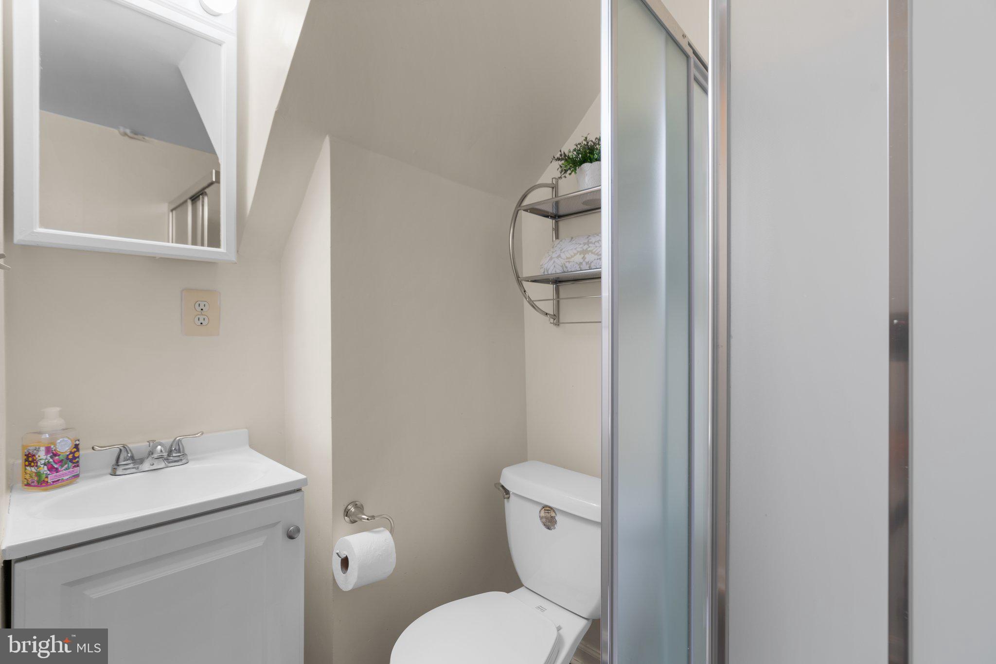 COLLEGE VIEW - Residential