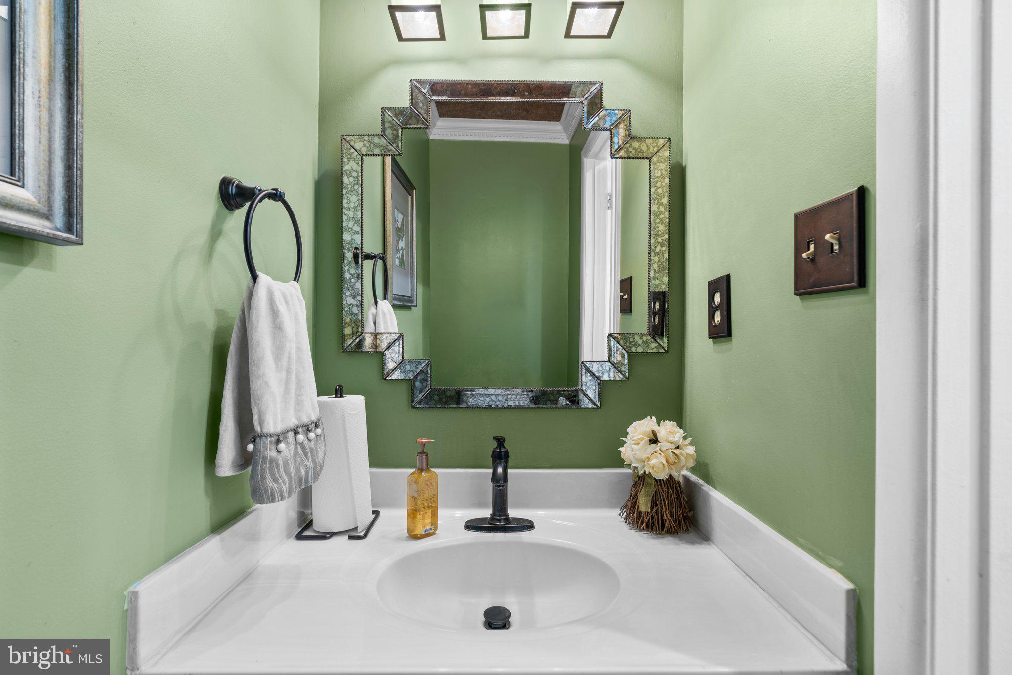 COLLEGE VIEW - Residential