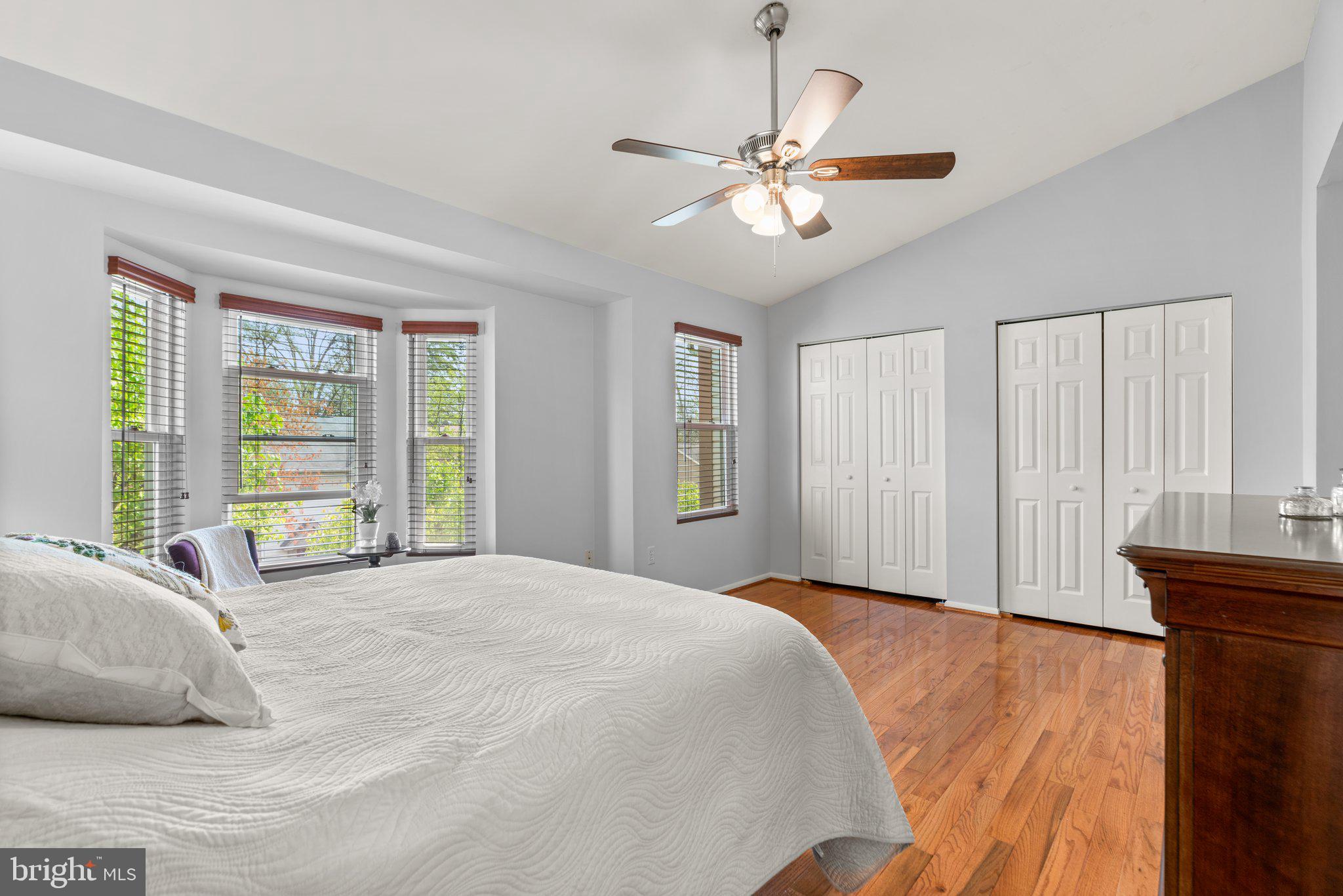 COLLEGE VIEW - Residential