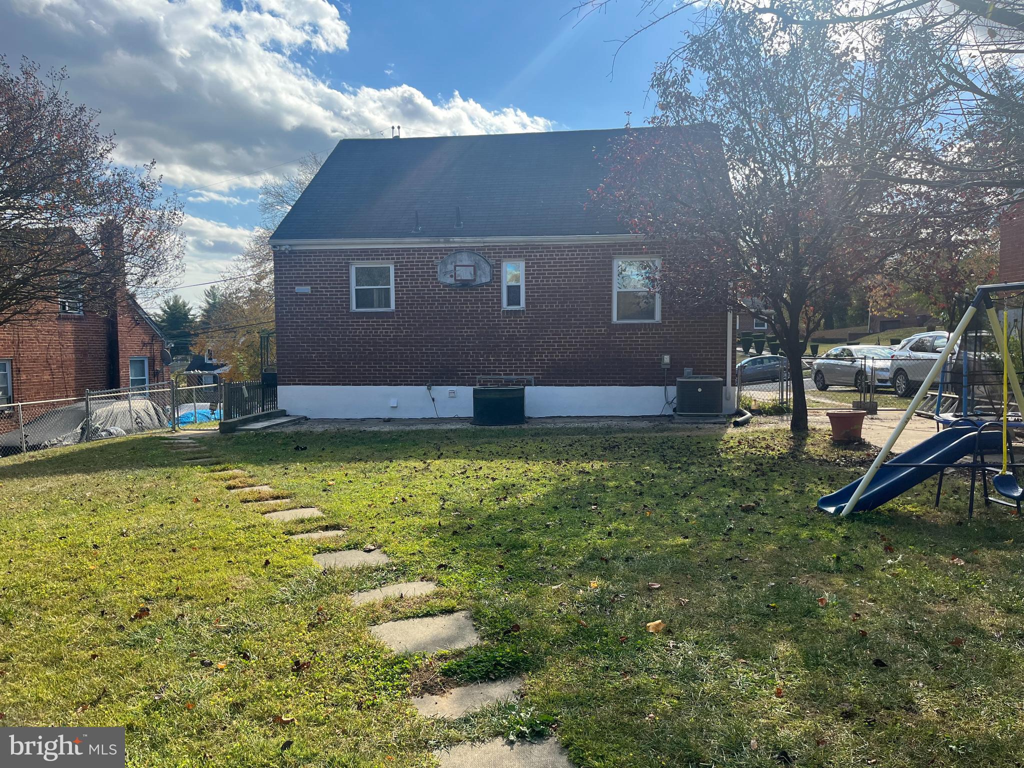 ADDISON HEIGHTS - Residential