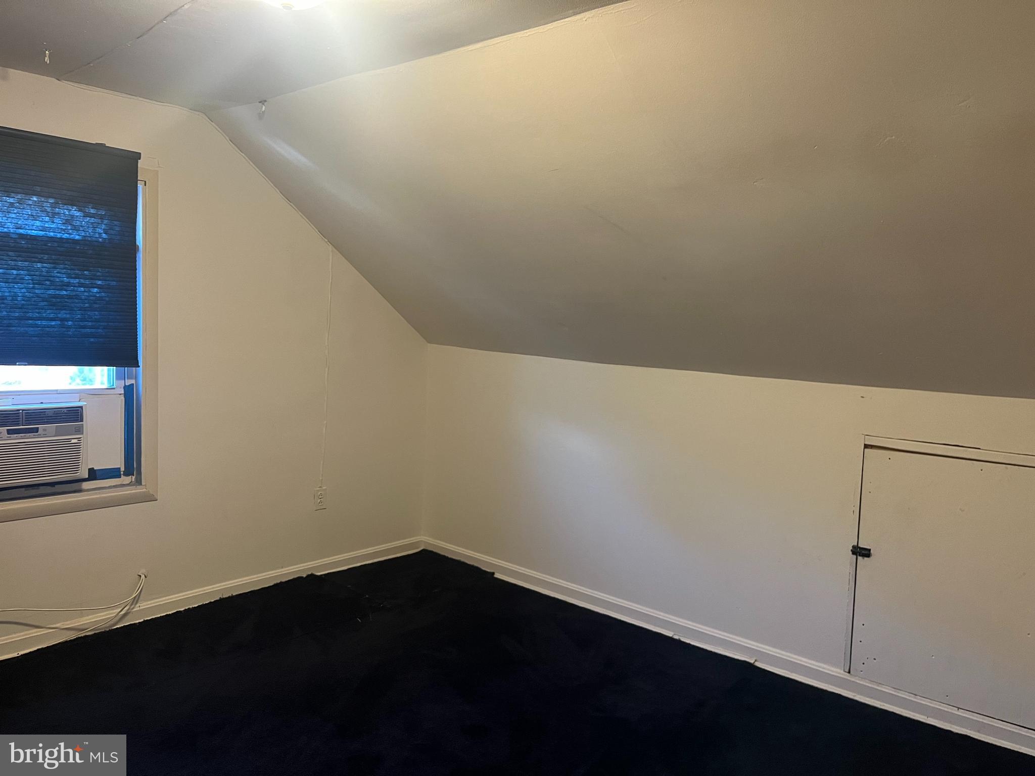 ADDISON HEIGHTS - Residential