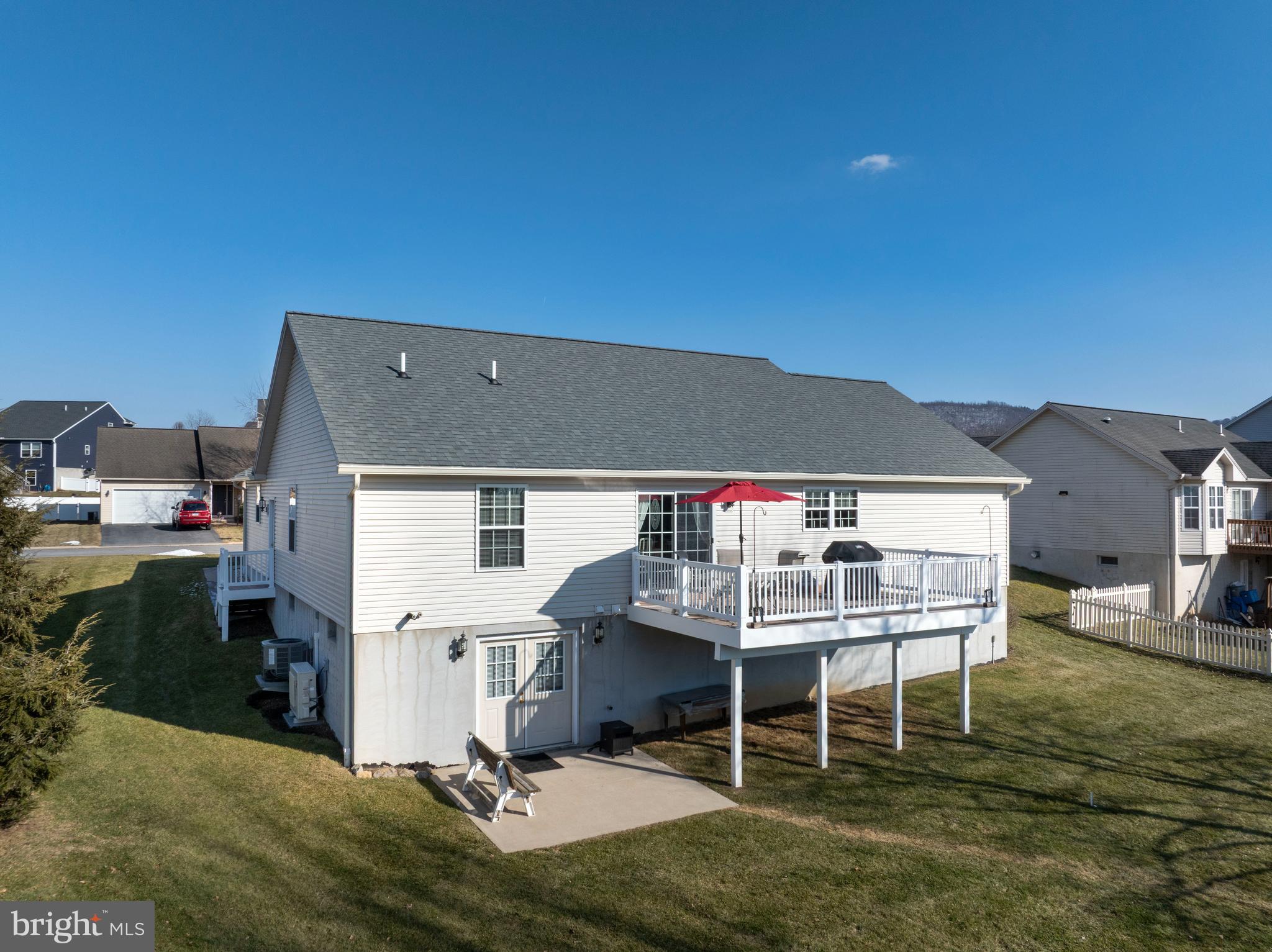 STEEPLECHASE - Residential