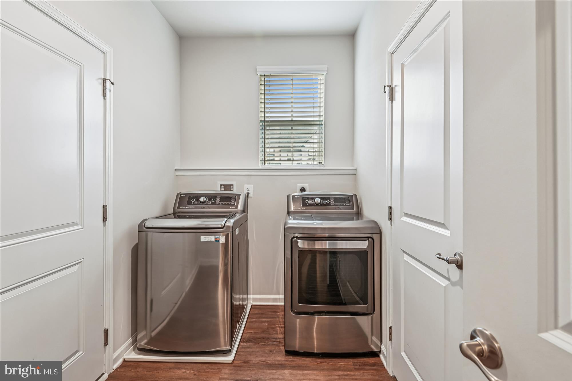 TANYARD SHORES - Residential