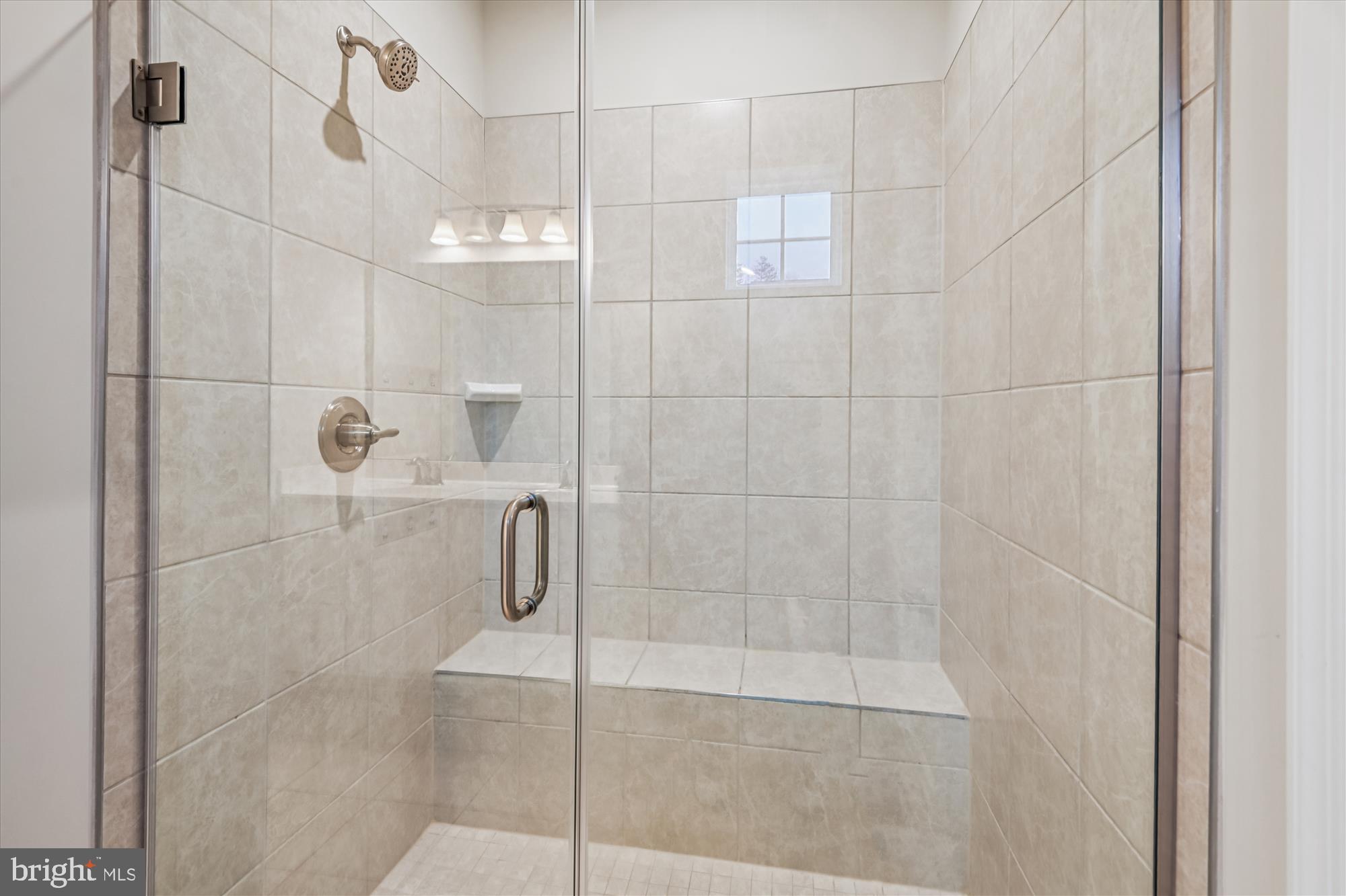 TANYARD SHORES - Residential