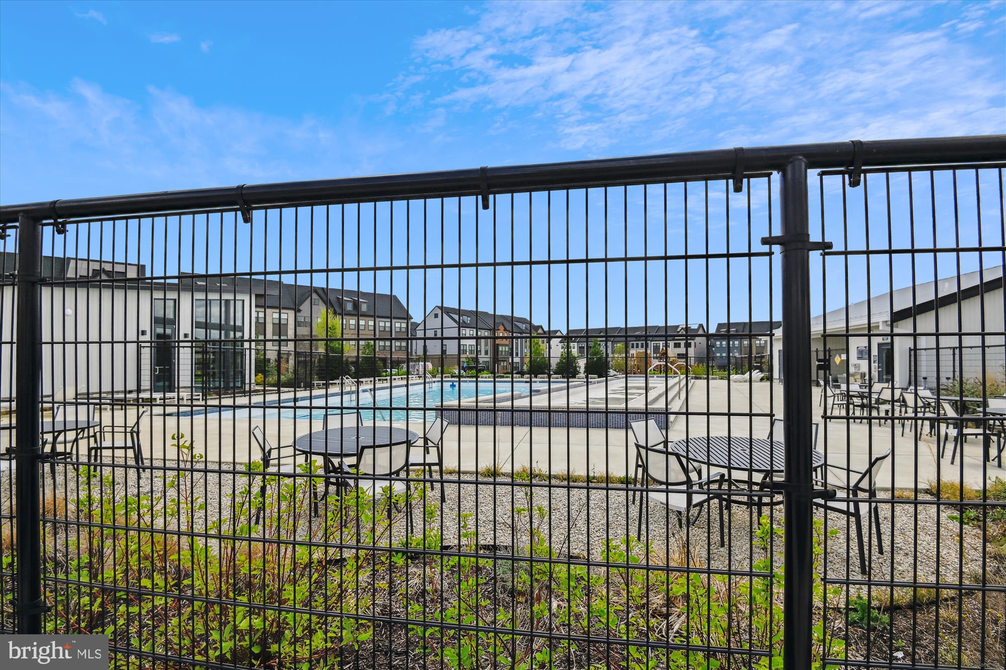 TANYARD SHORES - Residential