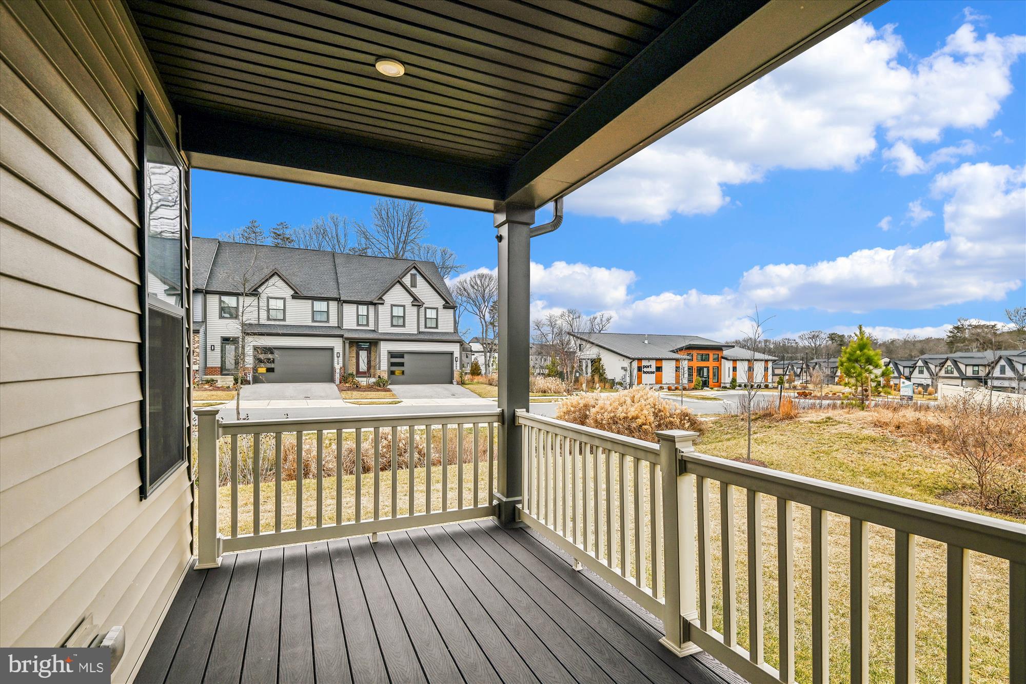 TANYARD SHORES - Residential