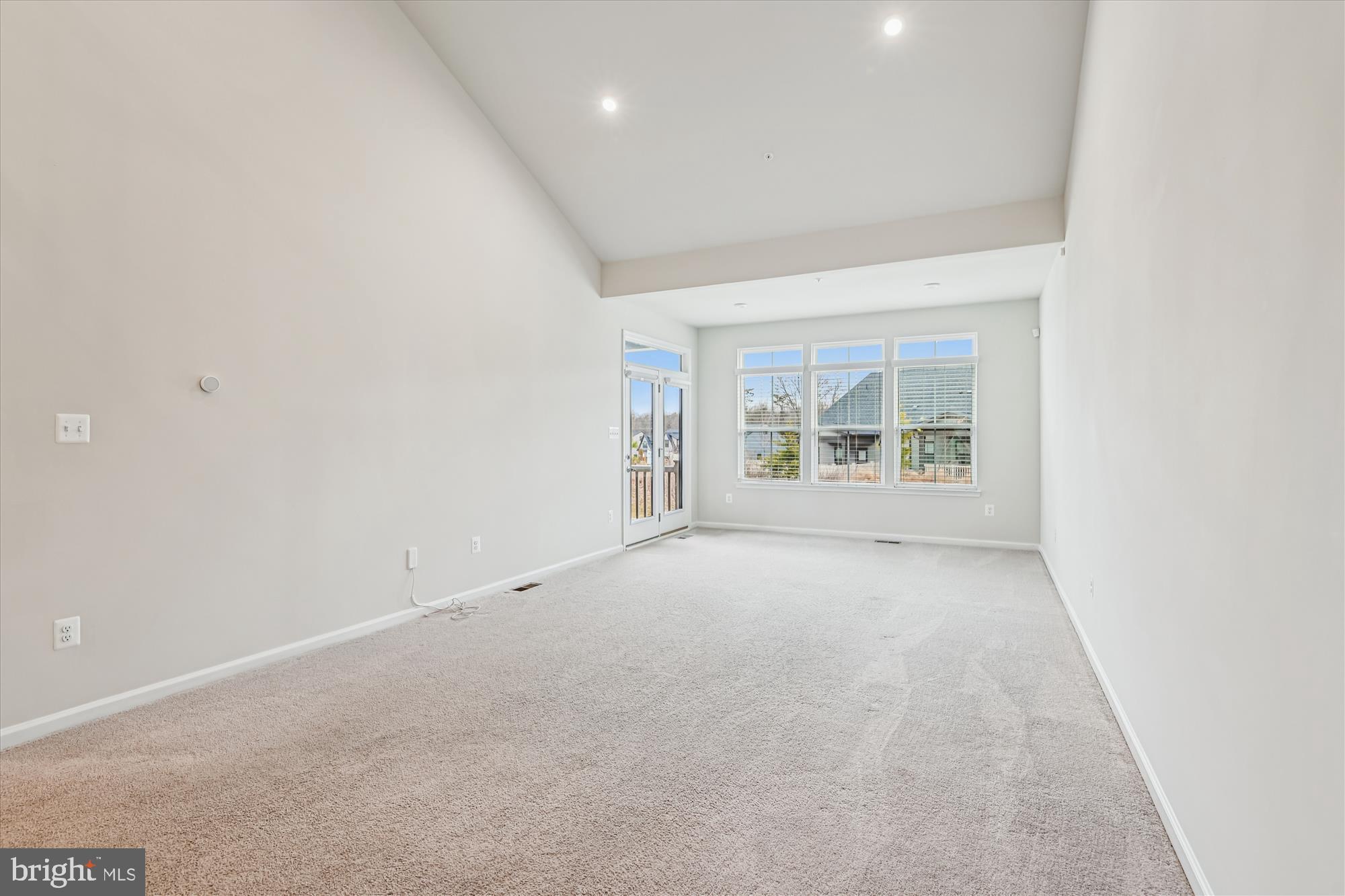 TANYARD SHORES - Residential