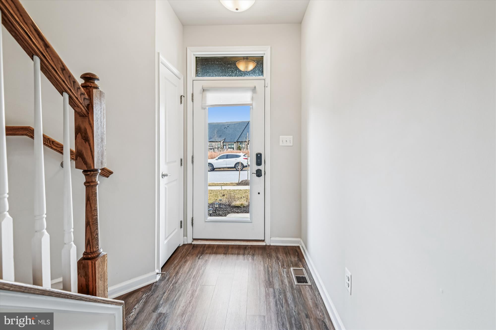 TANYARD SHORES - Residential