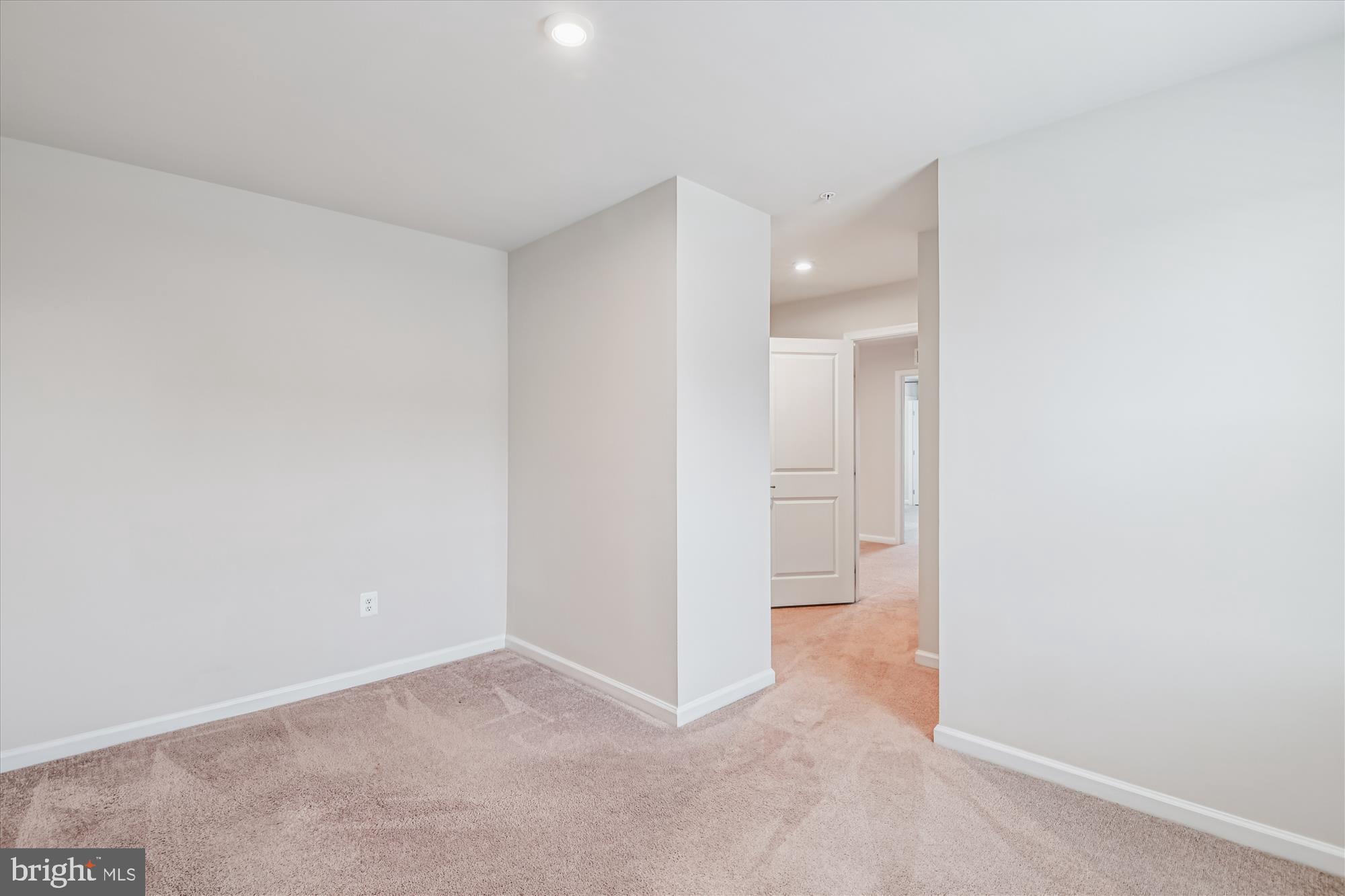 TANYARD SHORES - Residential