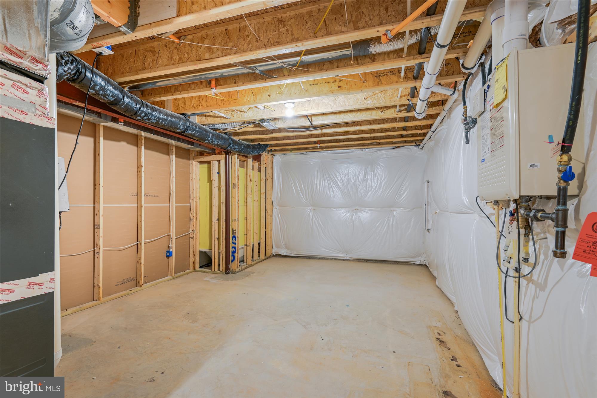 TANYARD SHORES - Residential