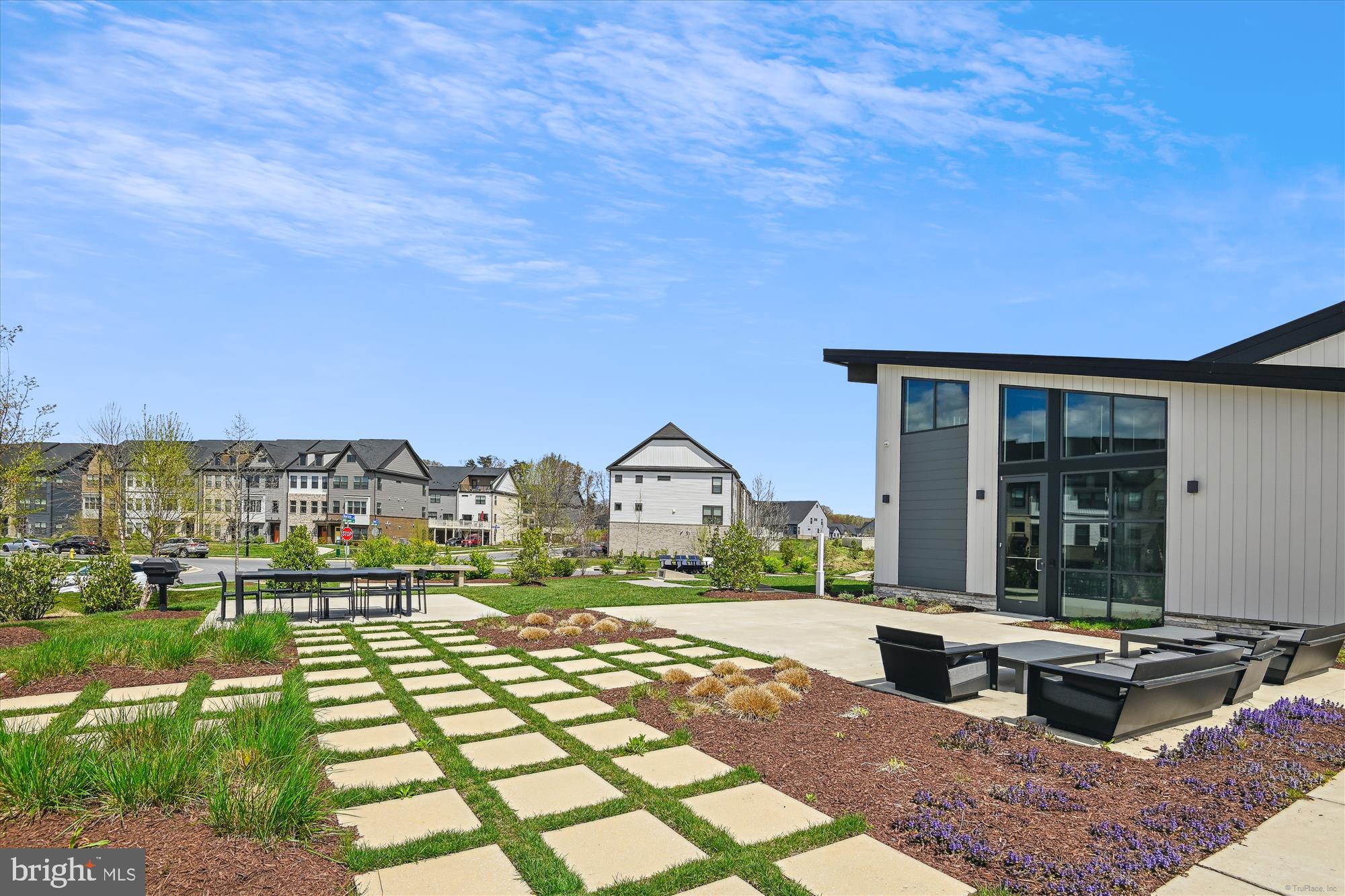 TANYARD SHORES - Residential