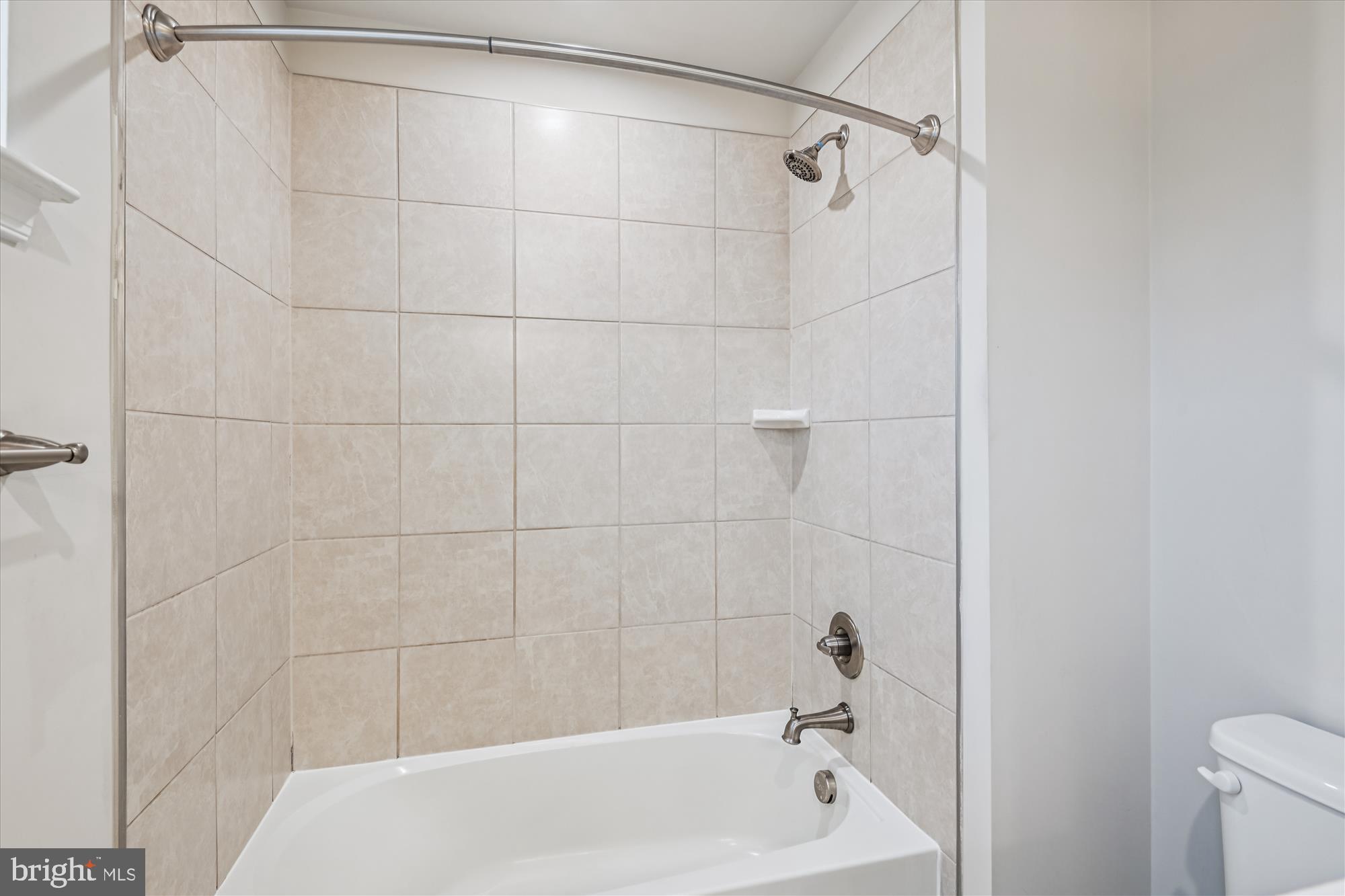 TANYARD SHORES - Residential