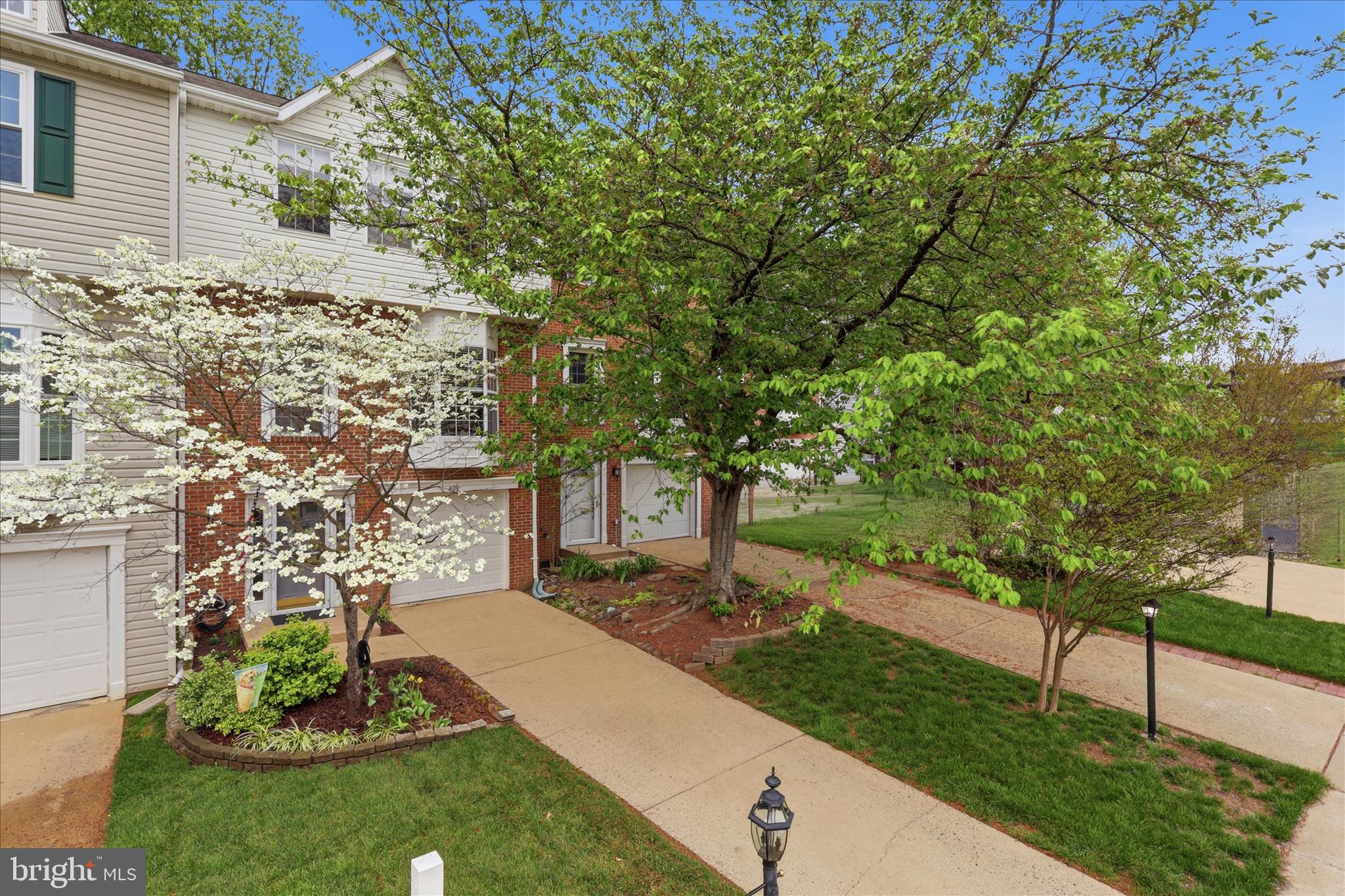 408 BRECKINRIDGE SQUARE SE