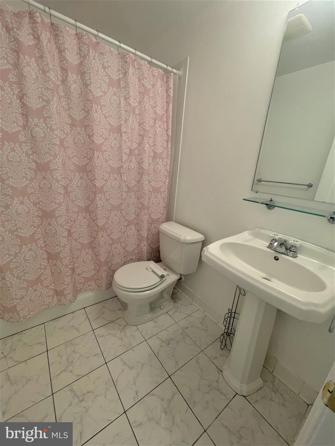 ECHO DALE - Residential Lease