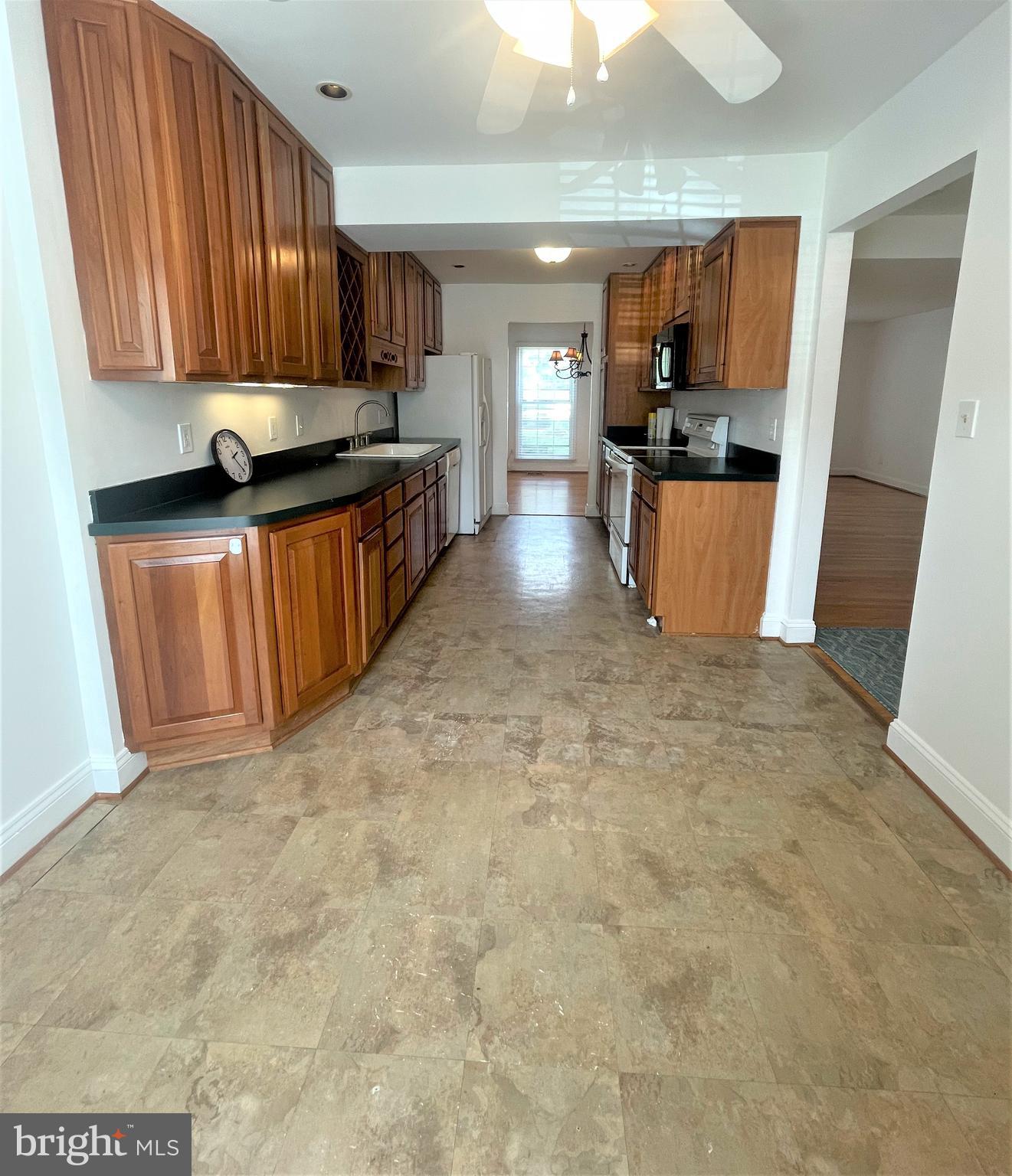 ECHO DALE - Residential Lease