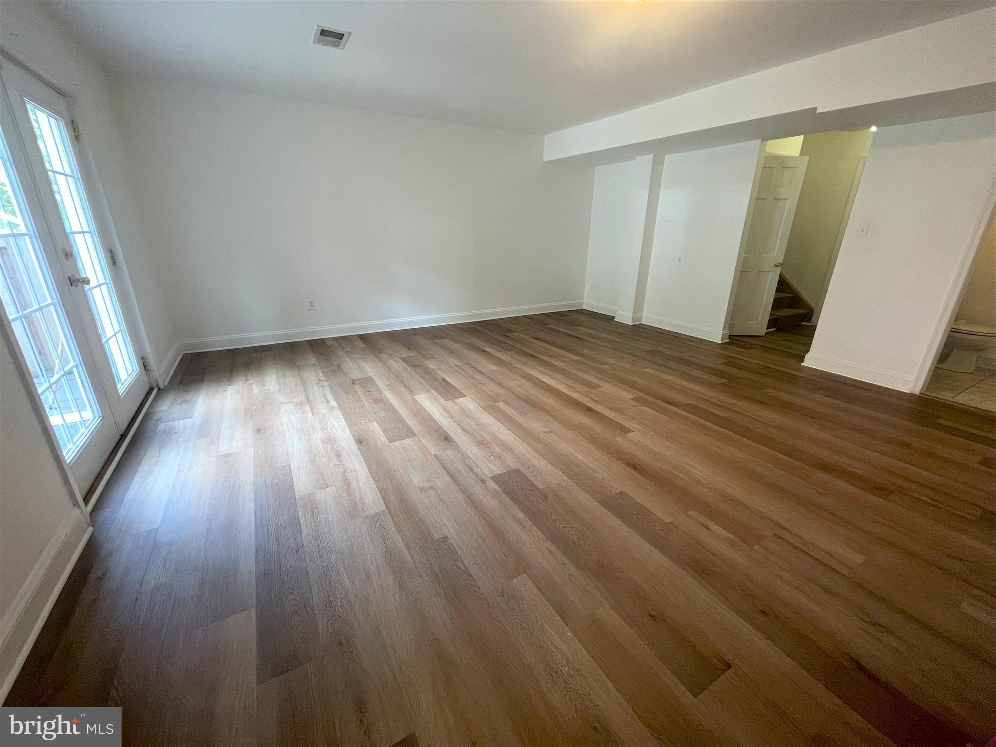 ECHO DALE - Residential Lease