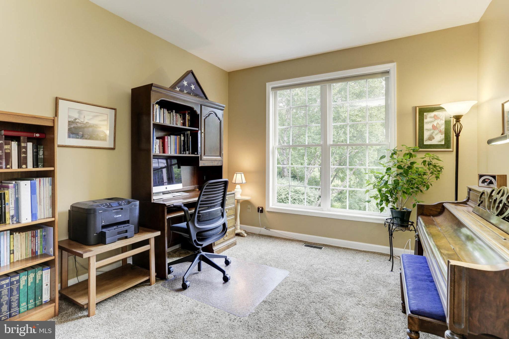 VILLAGE OF RIVER HILL - Residential