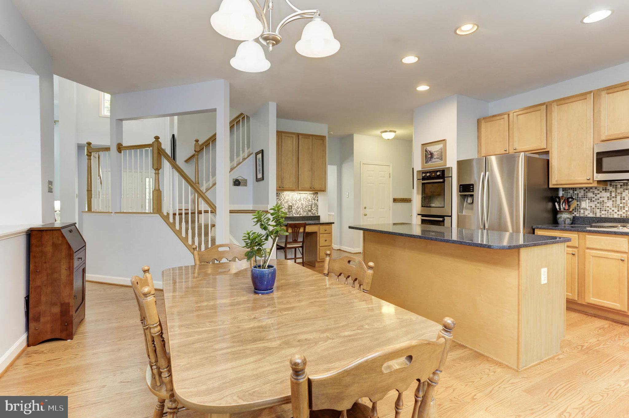 VILLAGE OF RIVER HILL - Residential