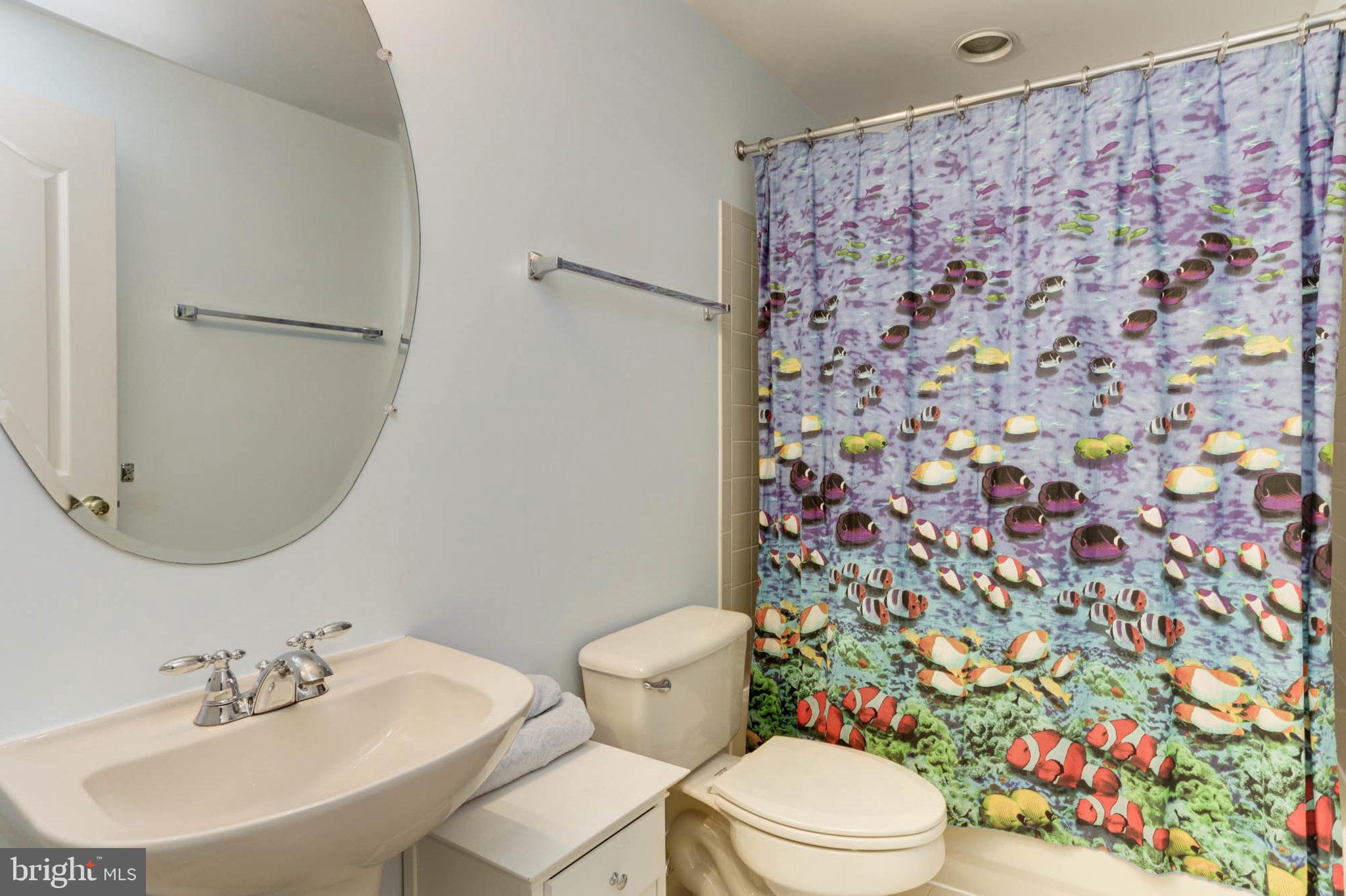 VILLAGE OF RIVER HILL - Residential