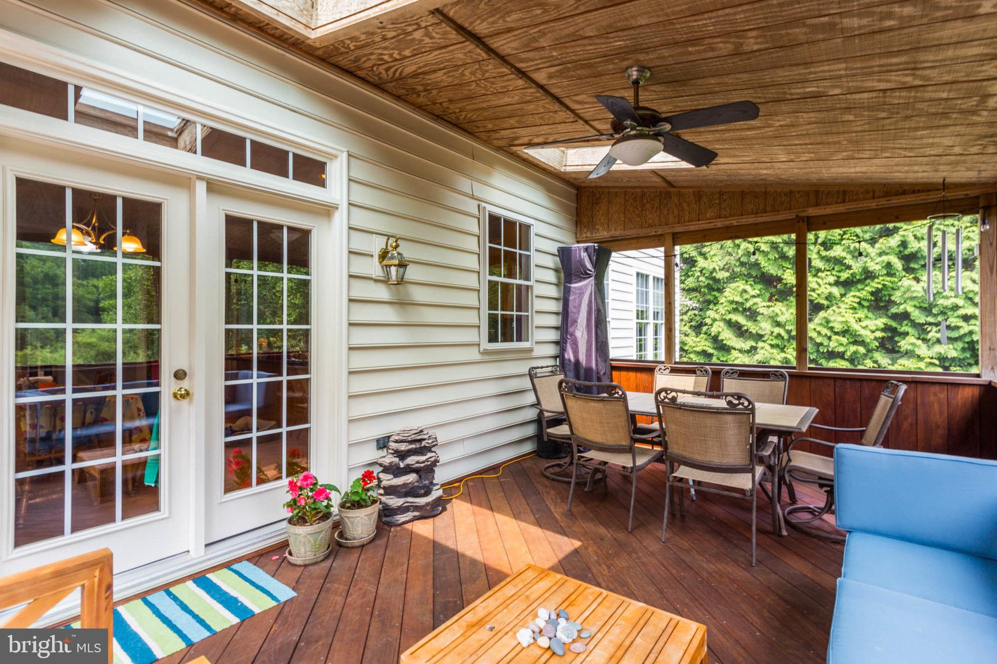 VILLAGE OF RIVER HILL - Residential