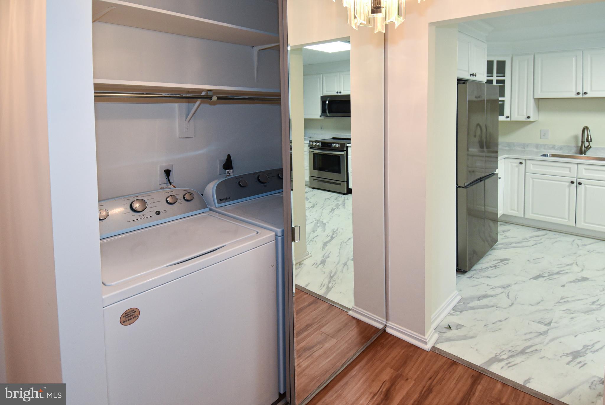 MONTEBELLO - Residential