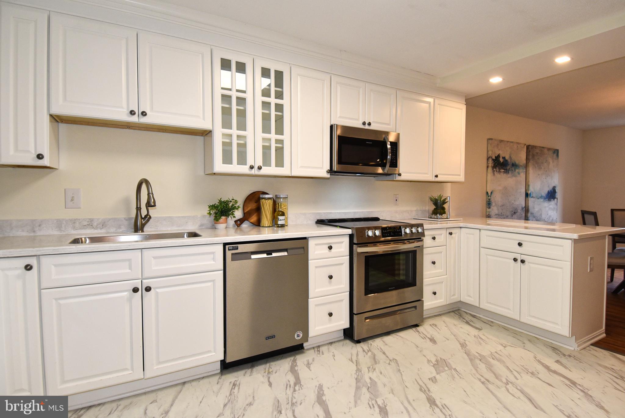 MONTEBELLO - Residential