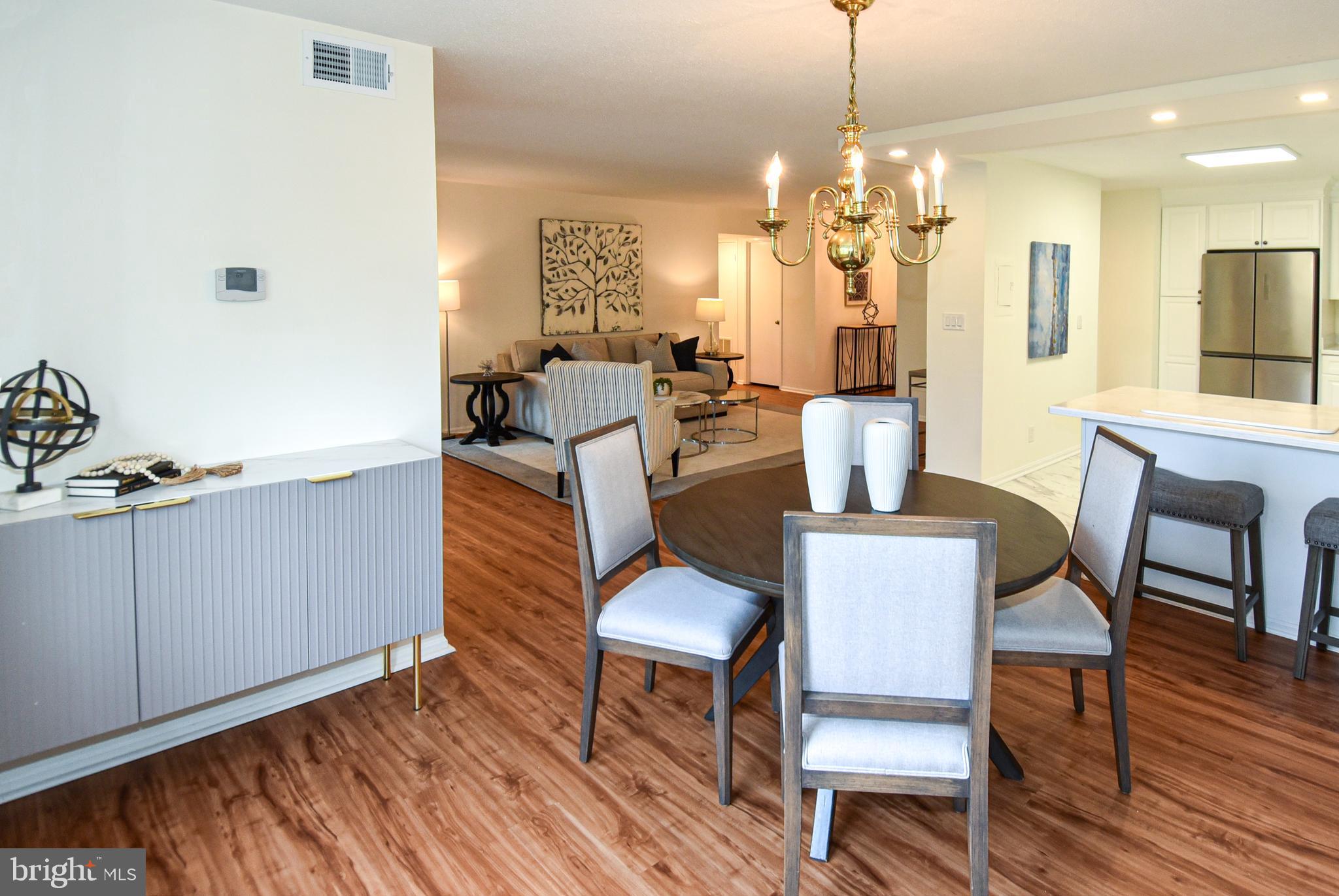 MONTEBELLO - Residential