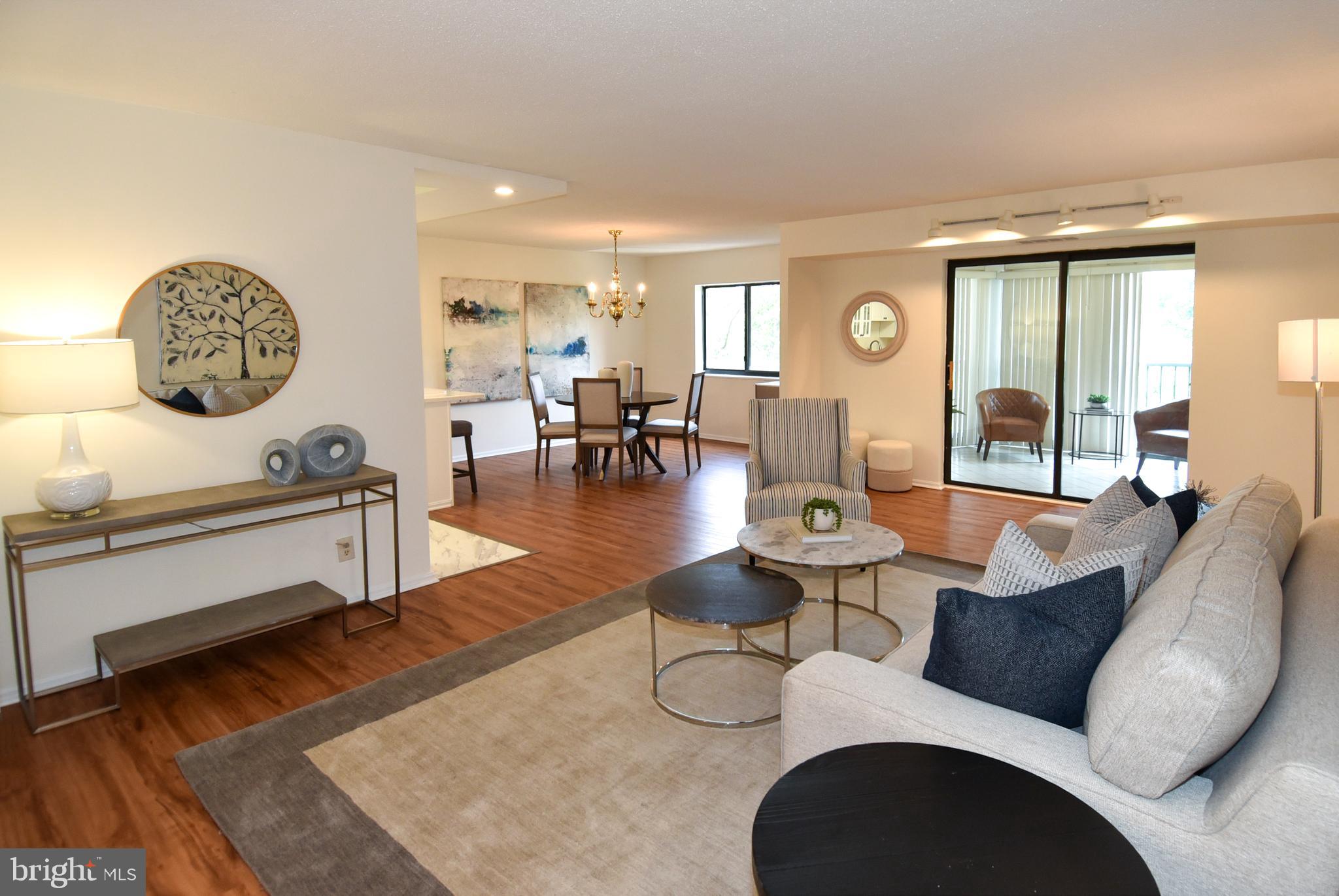 MONTEBELLO - Residential